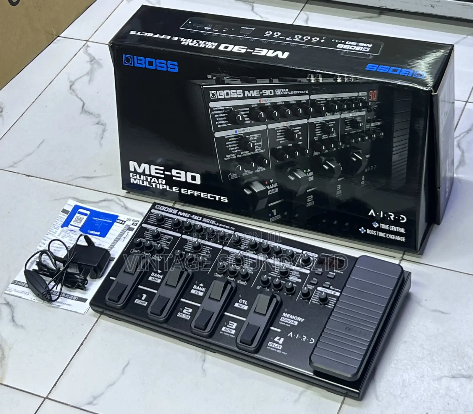 Boss Me-90 Guitar Multiple Effects Pedal 32bit
