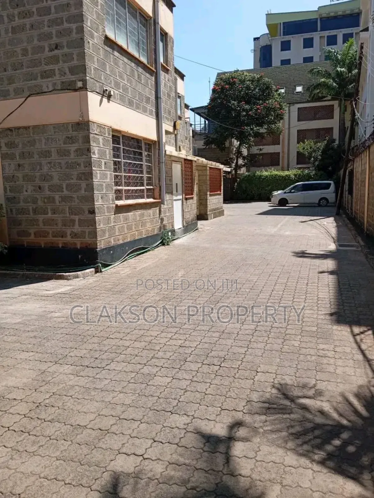 4bdrm Maisonette in Kilimani for rent