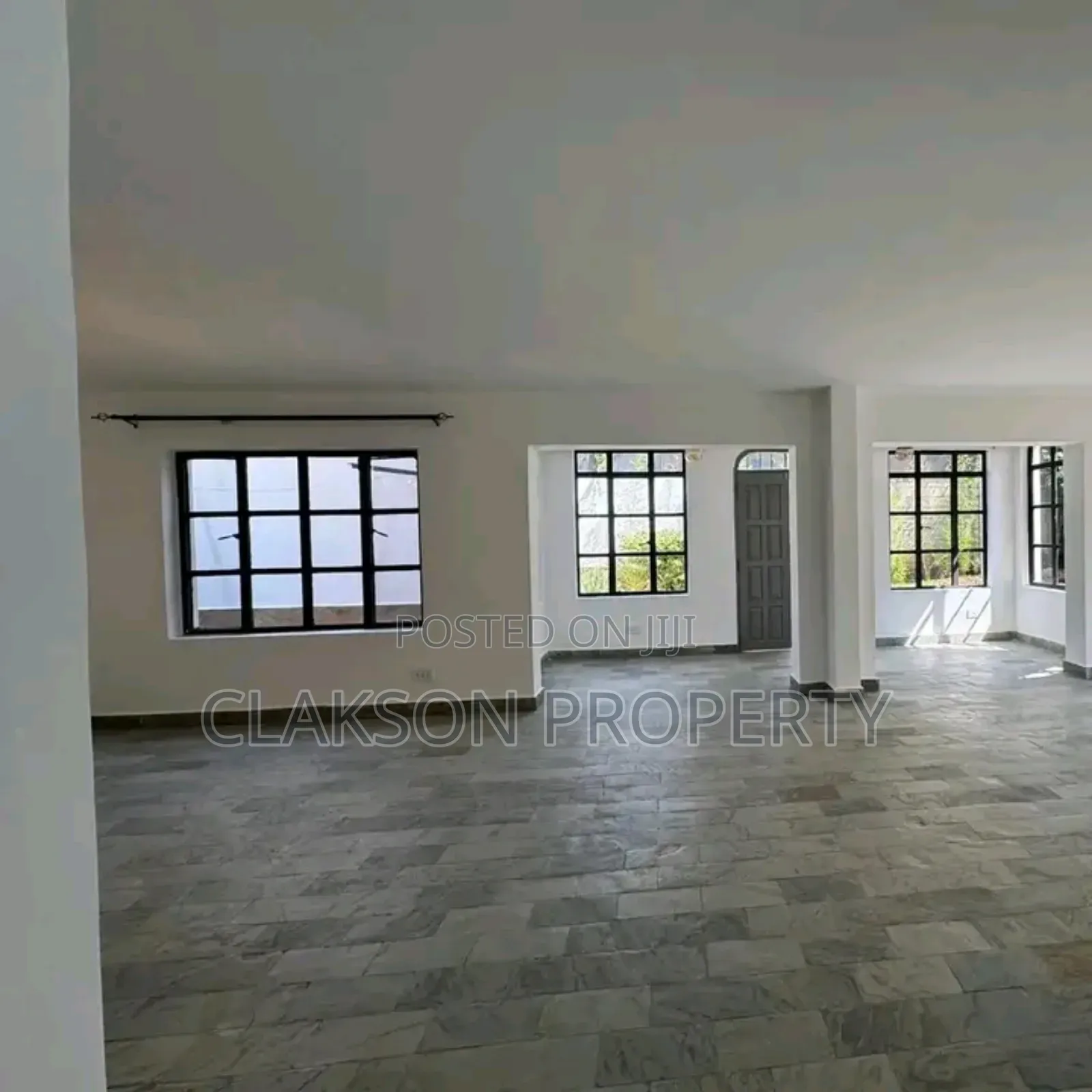 4bdrm Townhouse / Terrace in Kilimani for rent