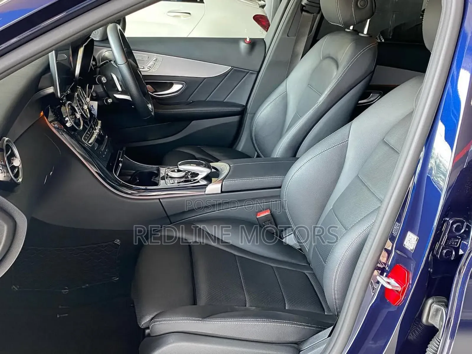 Mercedes-Benz C180 2018 Black
