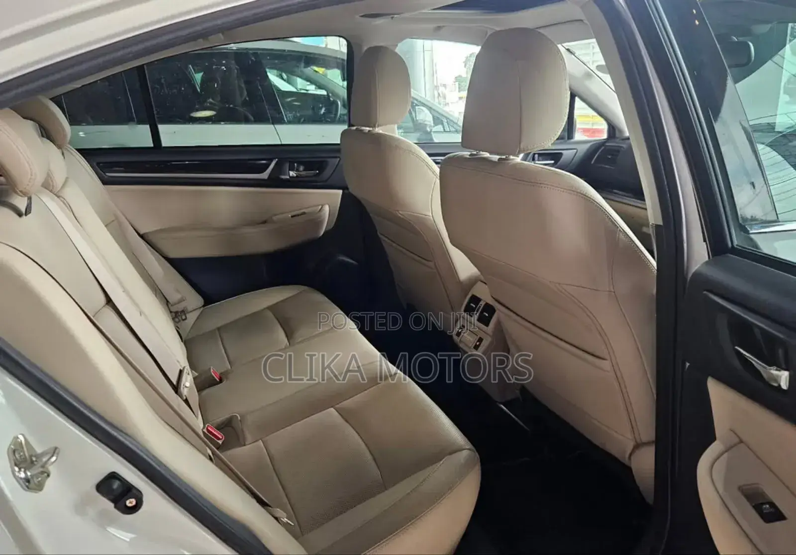 Subaru Legacy 2.5i Limited AWD 2018 Pearl