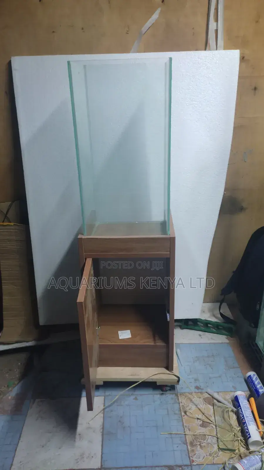 Elegant 2ft Tower Aquarium With Stand