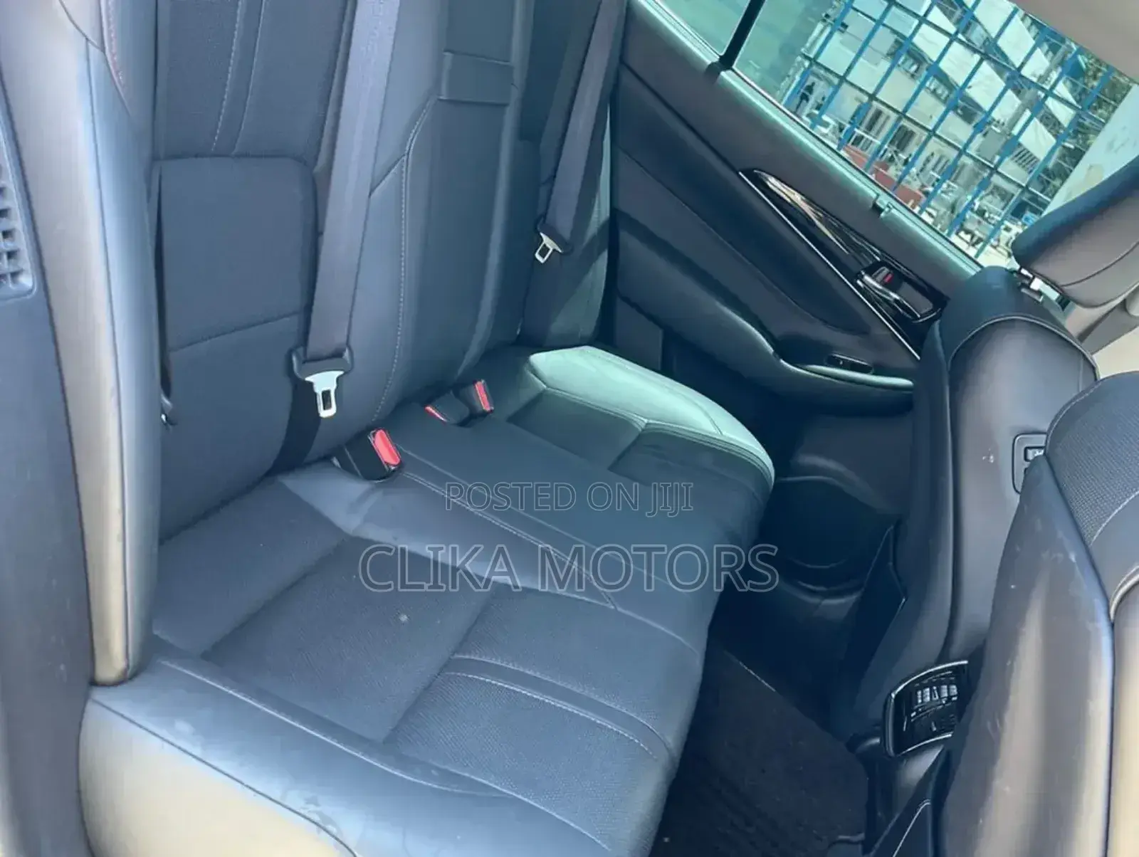 Toyota Crown 2018 Black