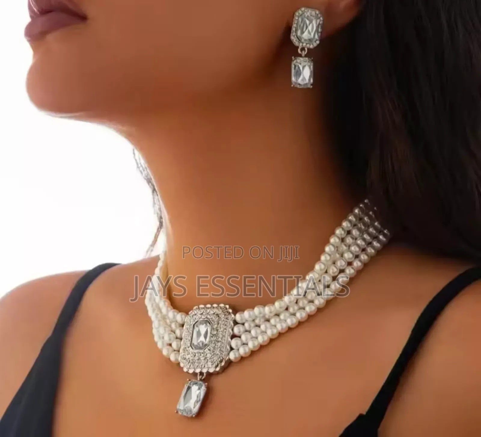 Pearl Necklace and Earrings Set