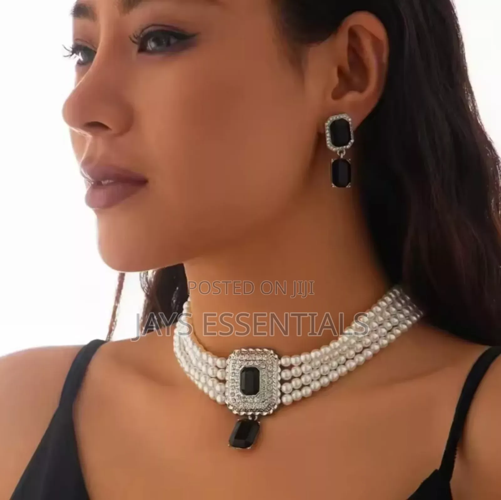 Pearl Necklace and Earrings Set