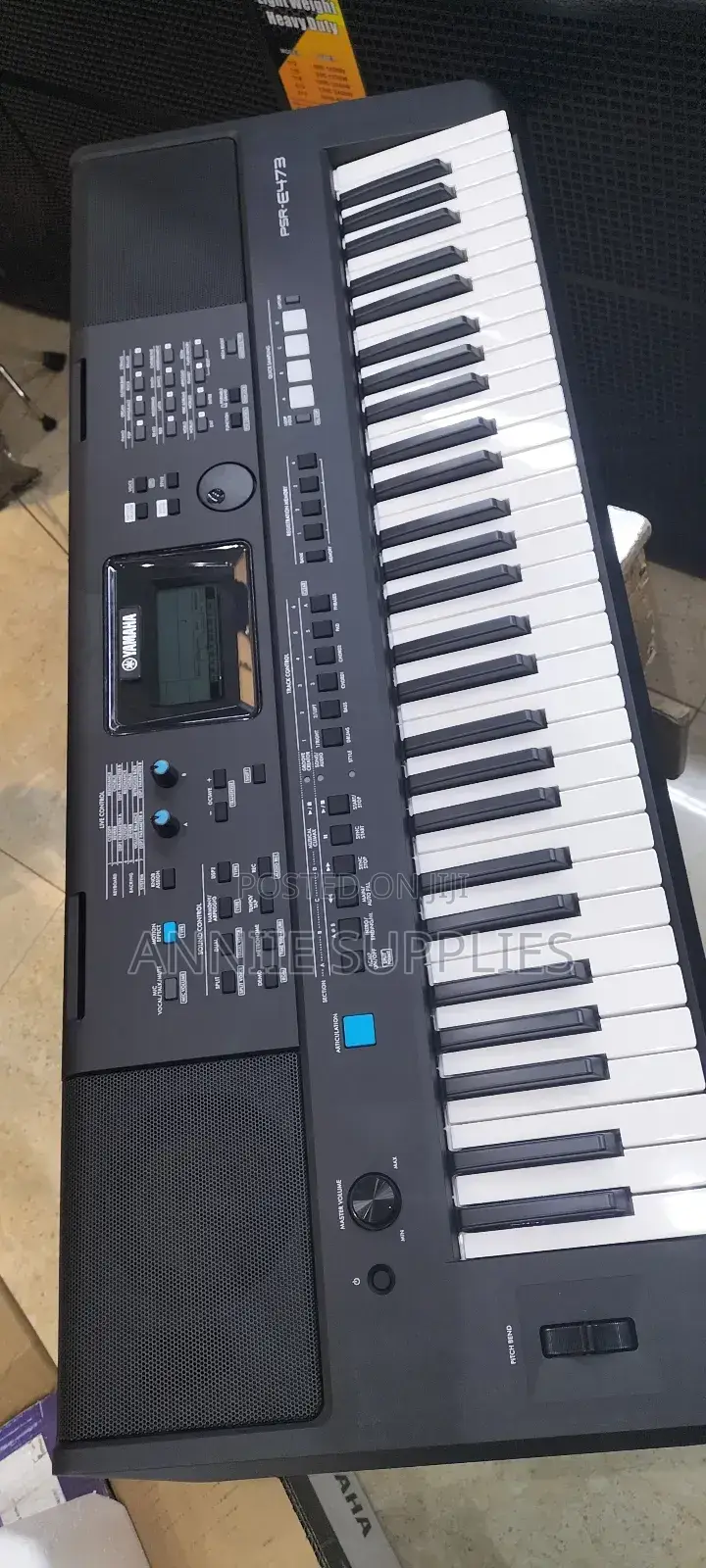 473 Yamaha Keyboard