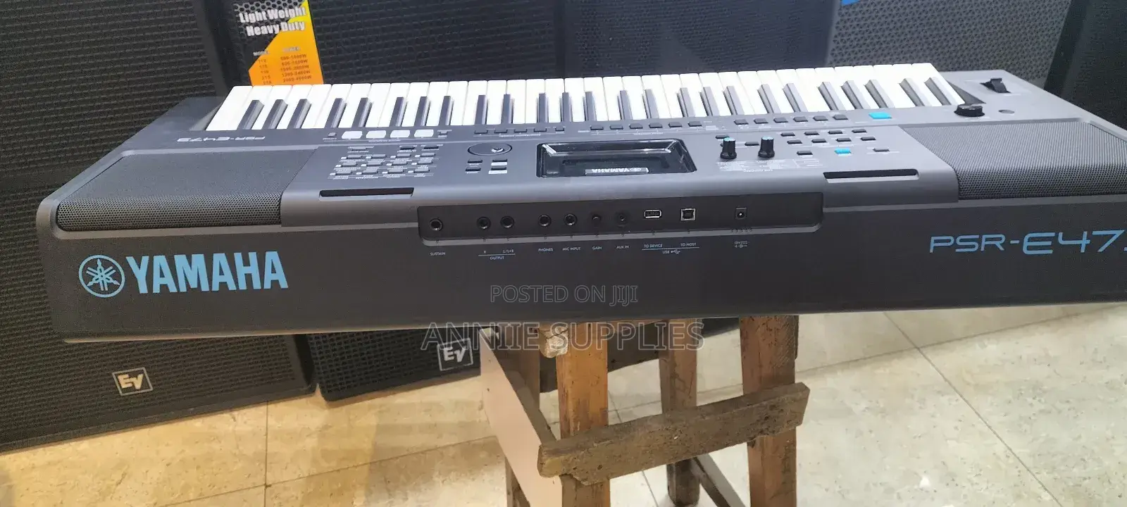 473 Yamaha Keyboard