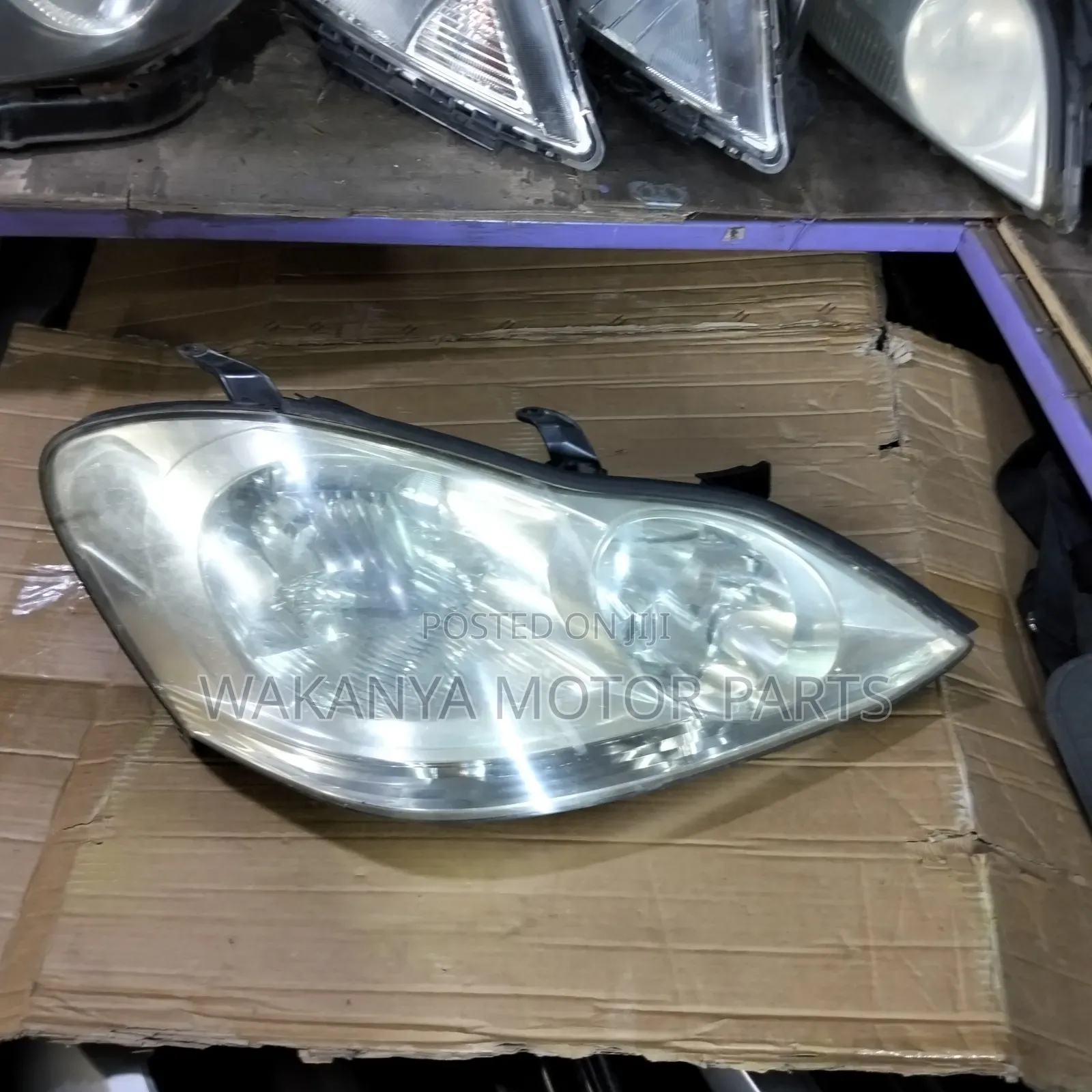 Toyota Ipsum 2005/2008 Zenon Headlight, Clean Ex Japan