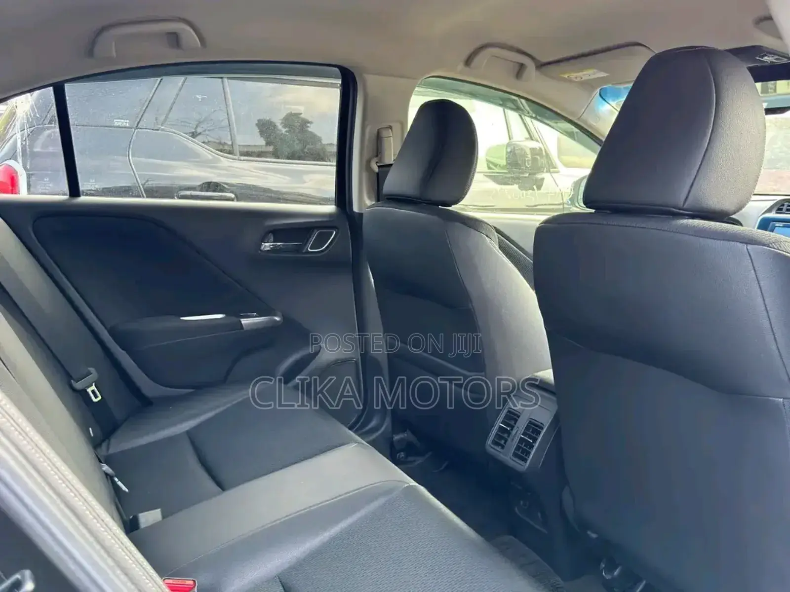 Honda Grace 1.5 Hybrid AWD 2018 Matt Black