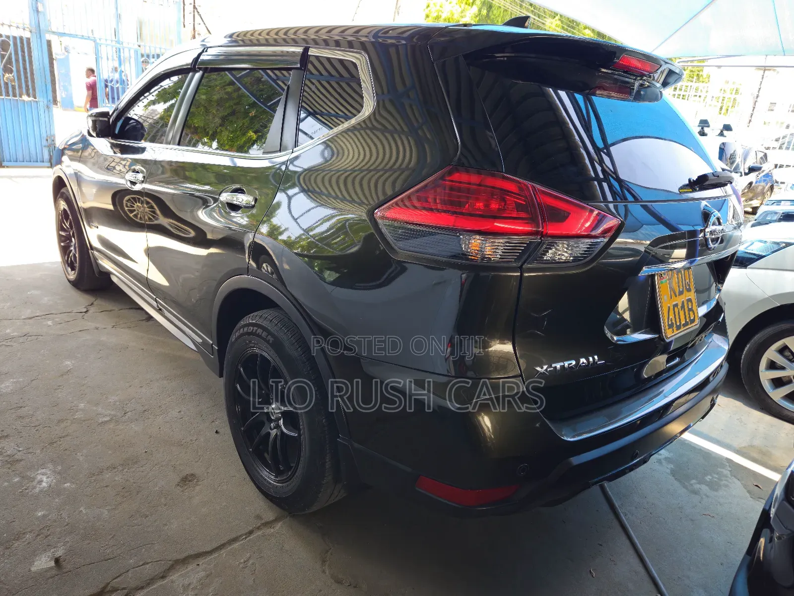 Nissan X-Trail 2017 Green