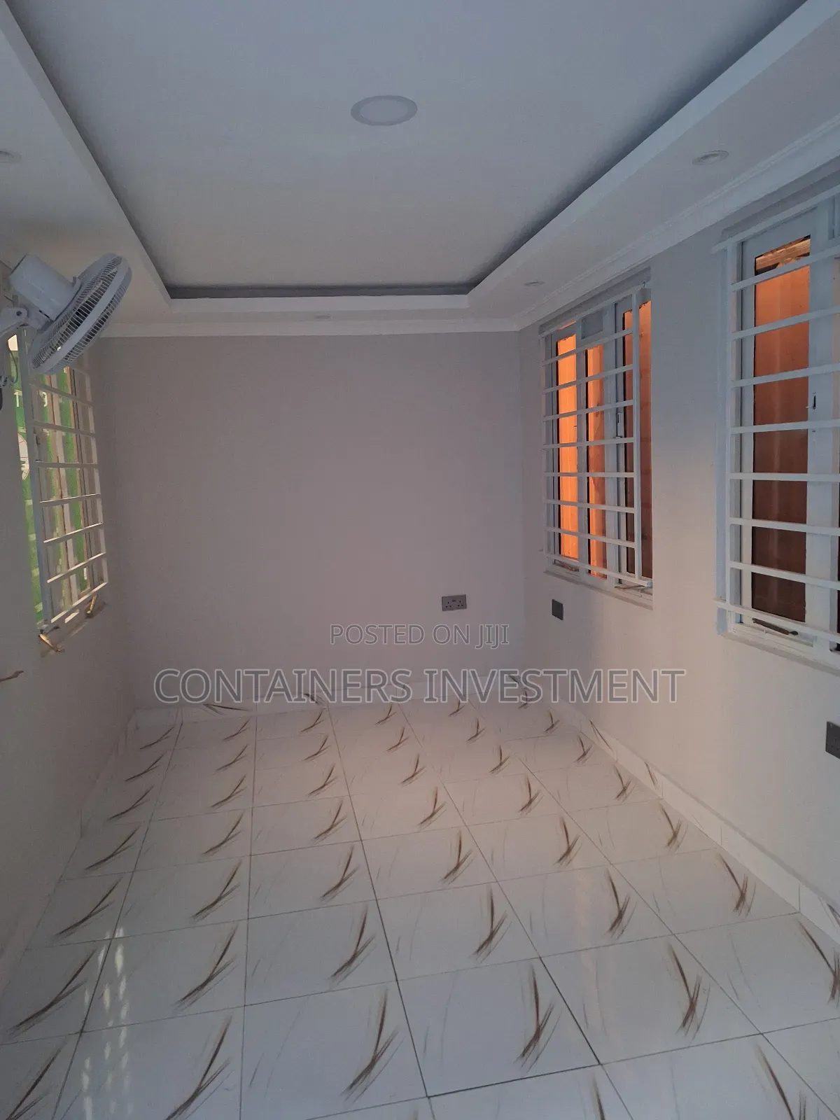 Comfy 20ft Container Office- We Make It Feel Sanctuary
