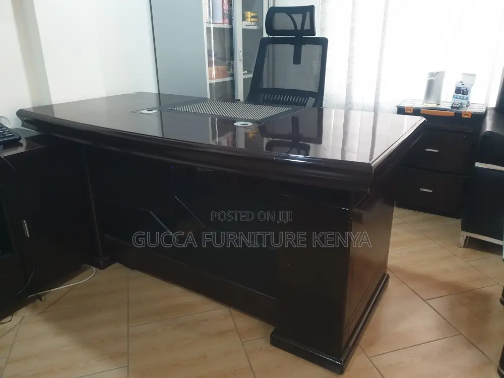 Office Tables: Executive Mahogany Boss Table (1.8 Meters)