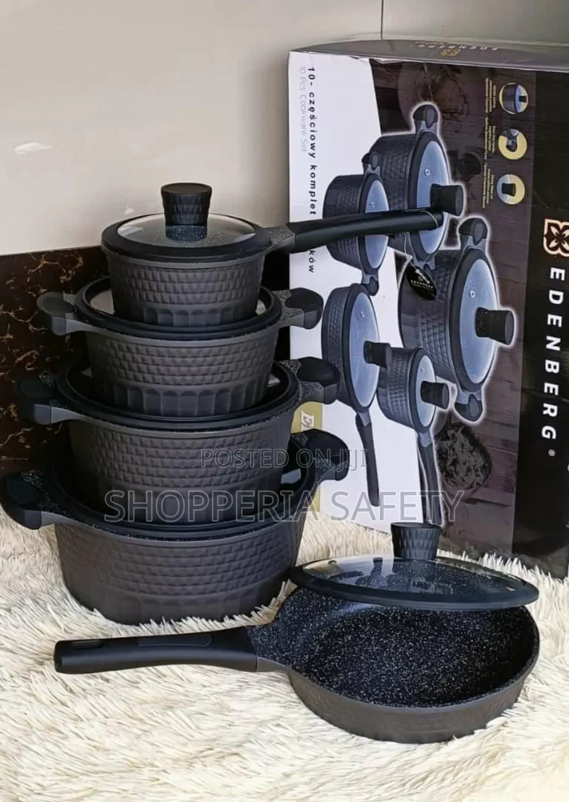 Black Edenberg Cookware With Black Lid