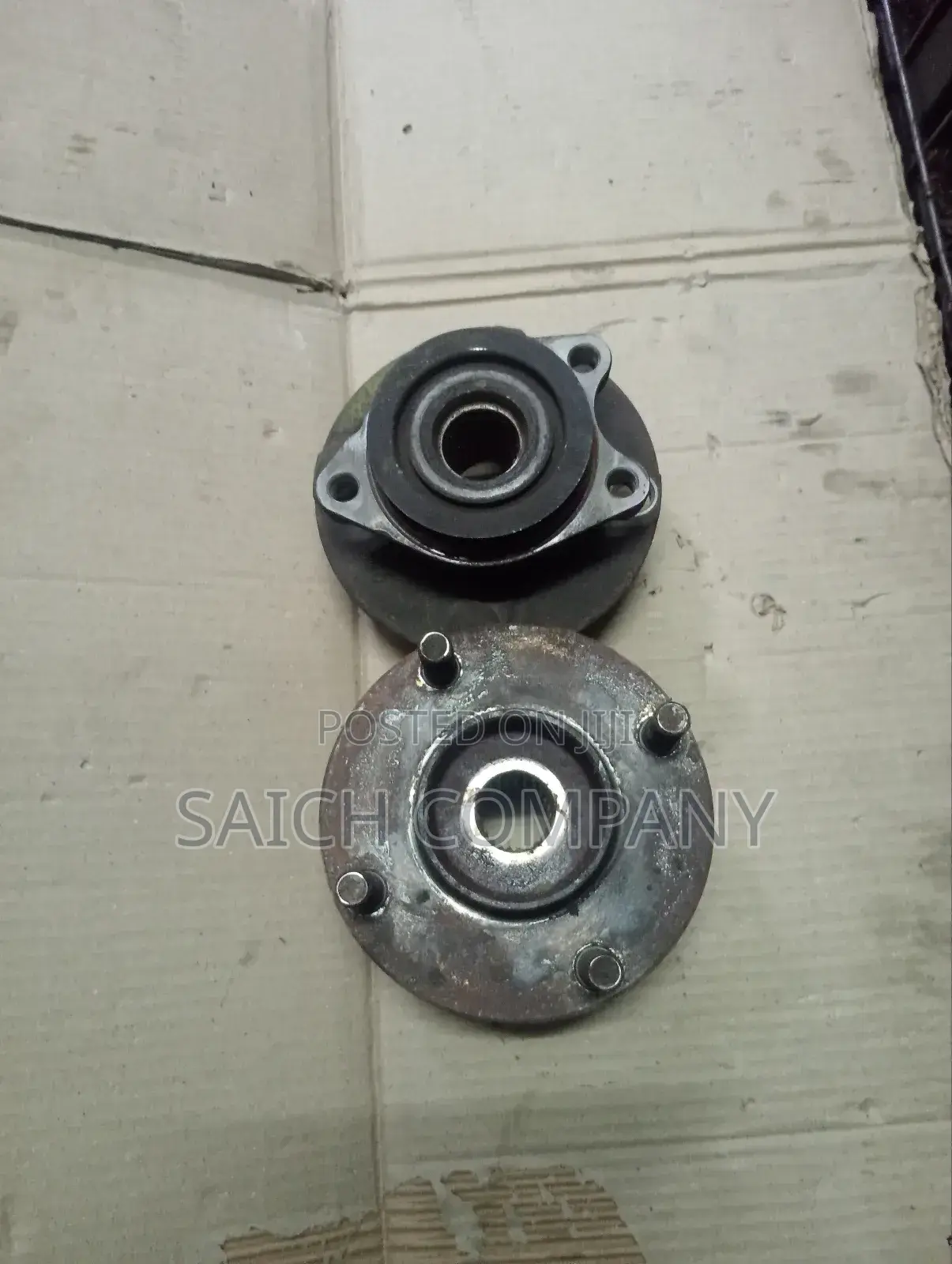 Nissan Tiida Local Front Wheel Hubs