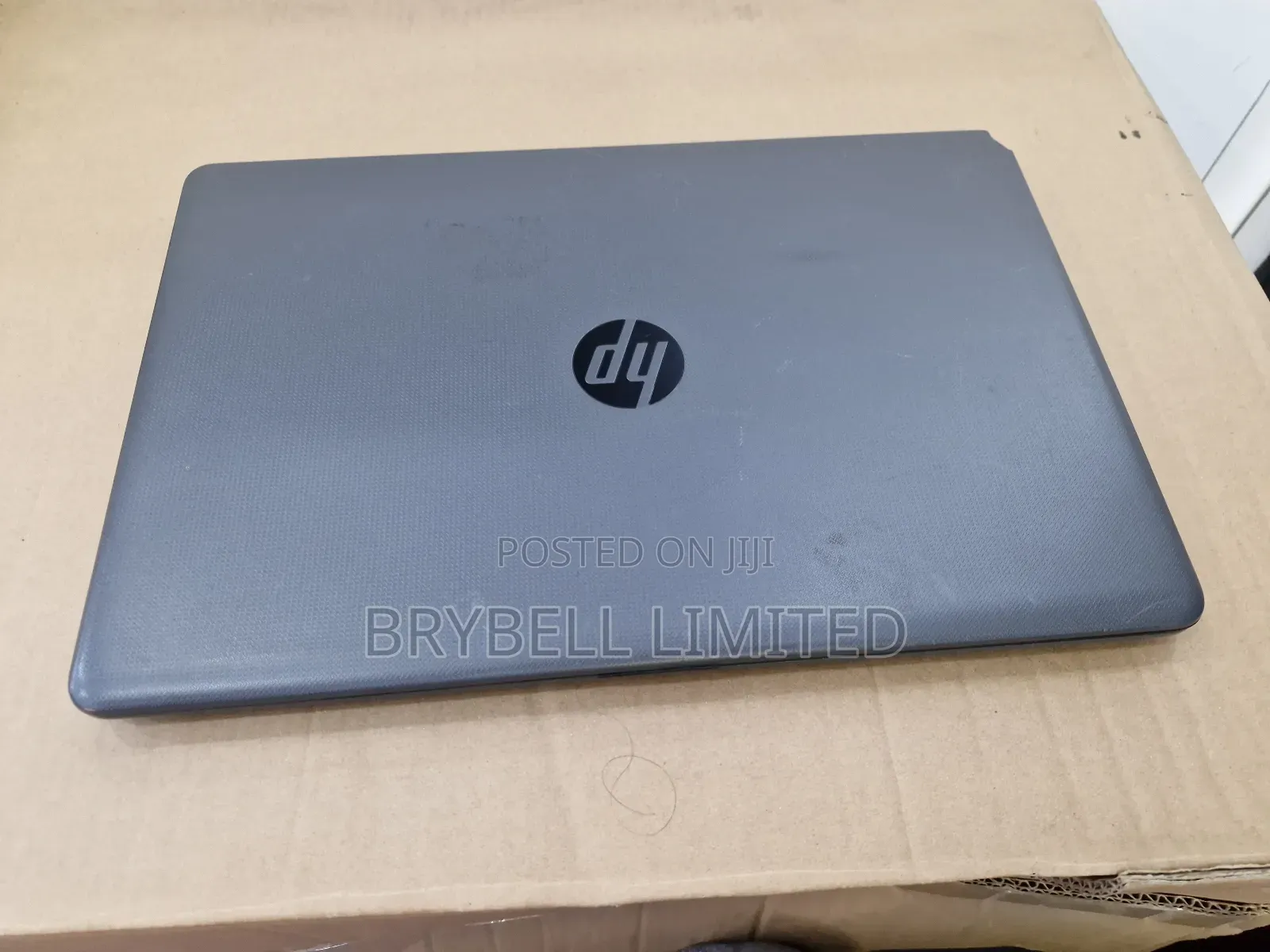 Laptop HP 250 G6 8GB Intel Core I3 HDD+SSD 256GB