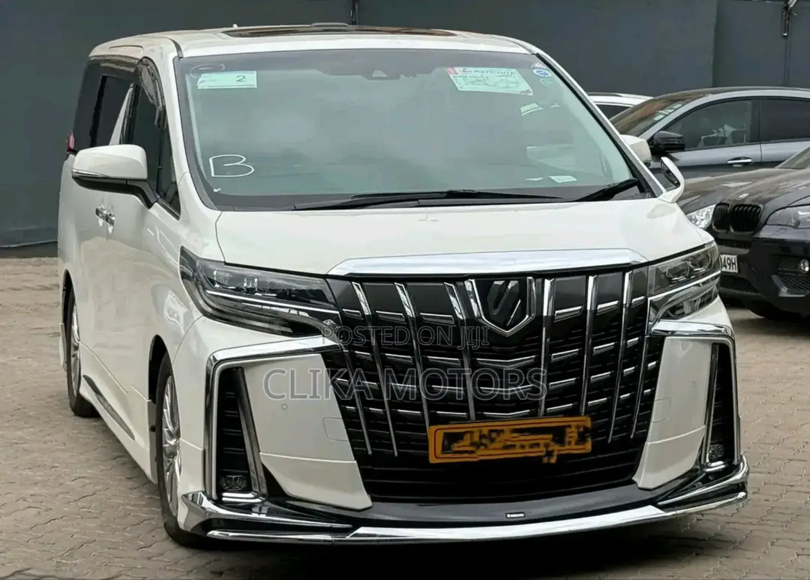 Toyota Alphard 2.5 Petrol AWD 2018 Pearl