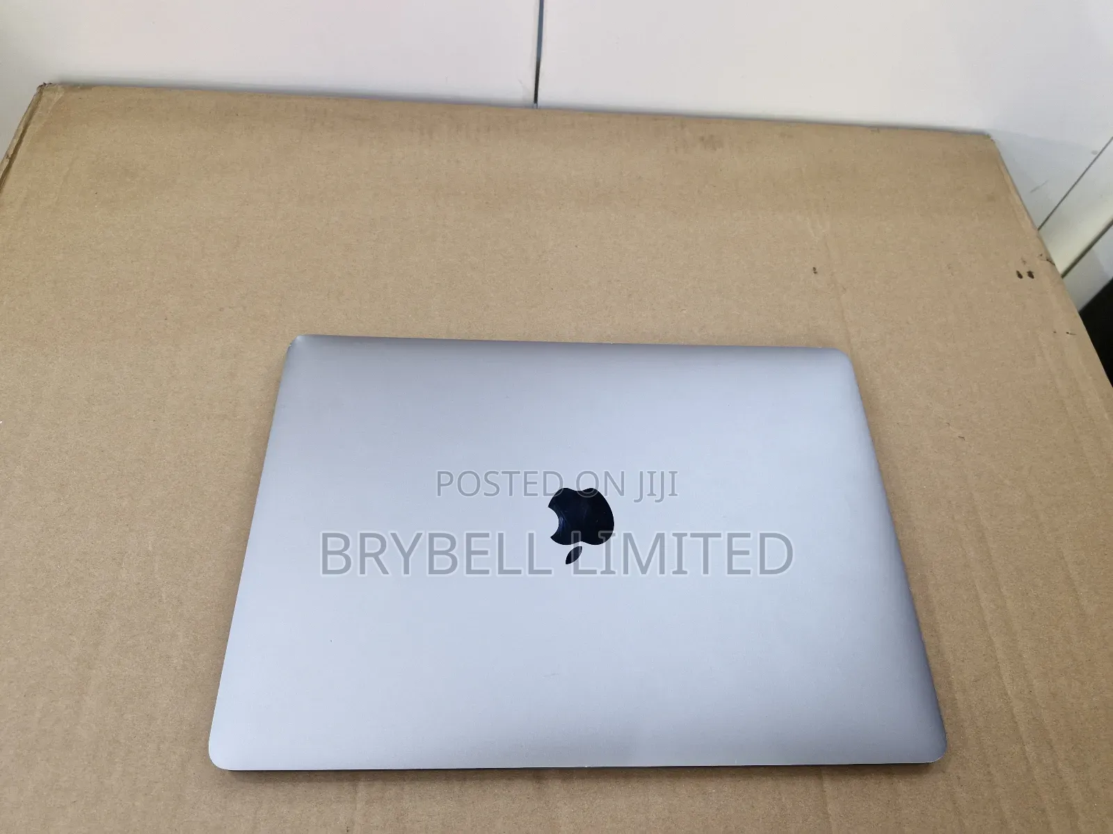Laptop Apple MacBook Pro 2016 8GB Intel Core I5 SSD 256GB