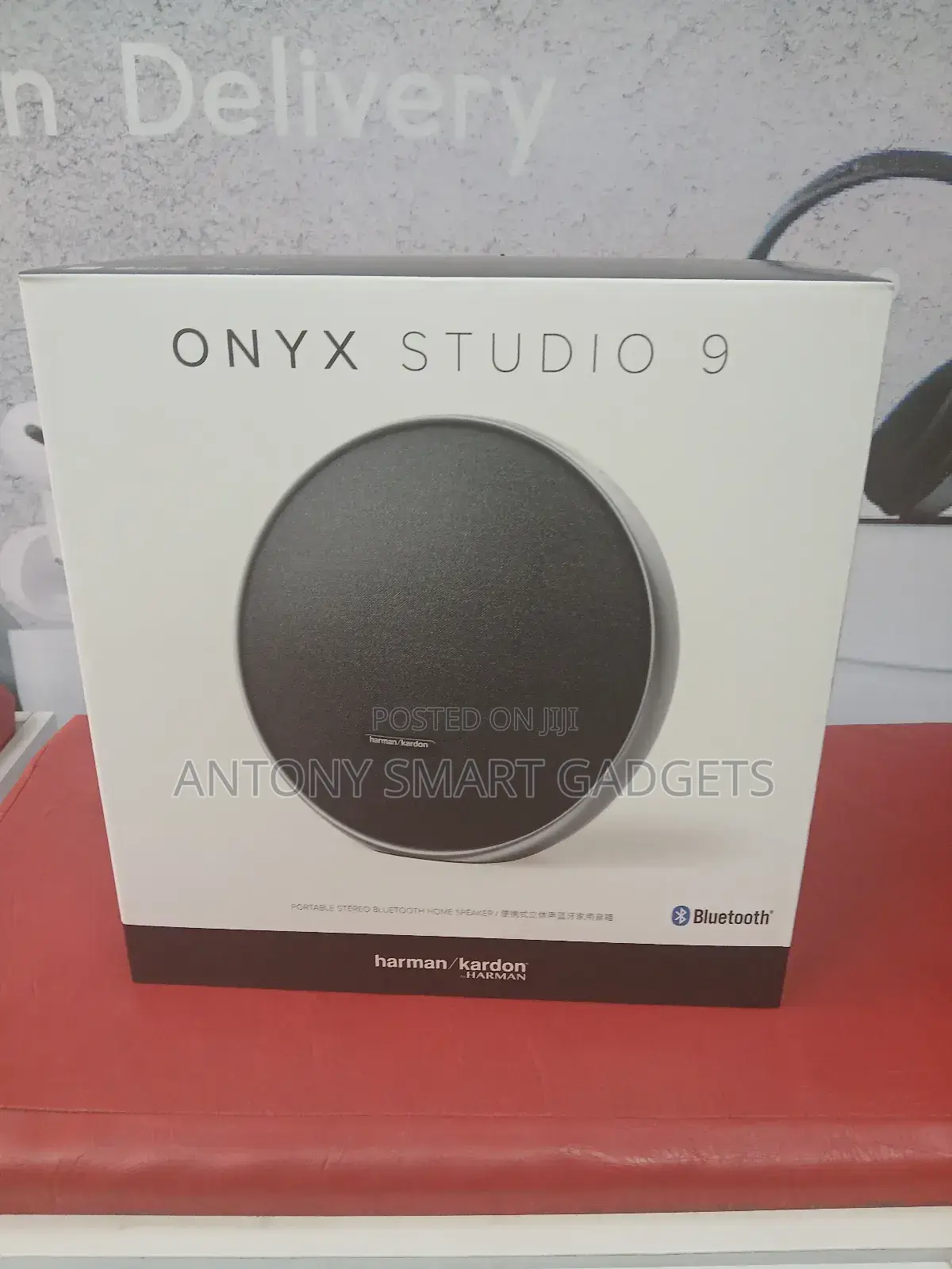 Harman Kardon Onyx Studio 9