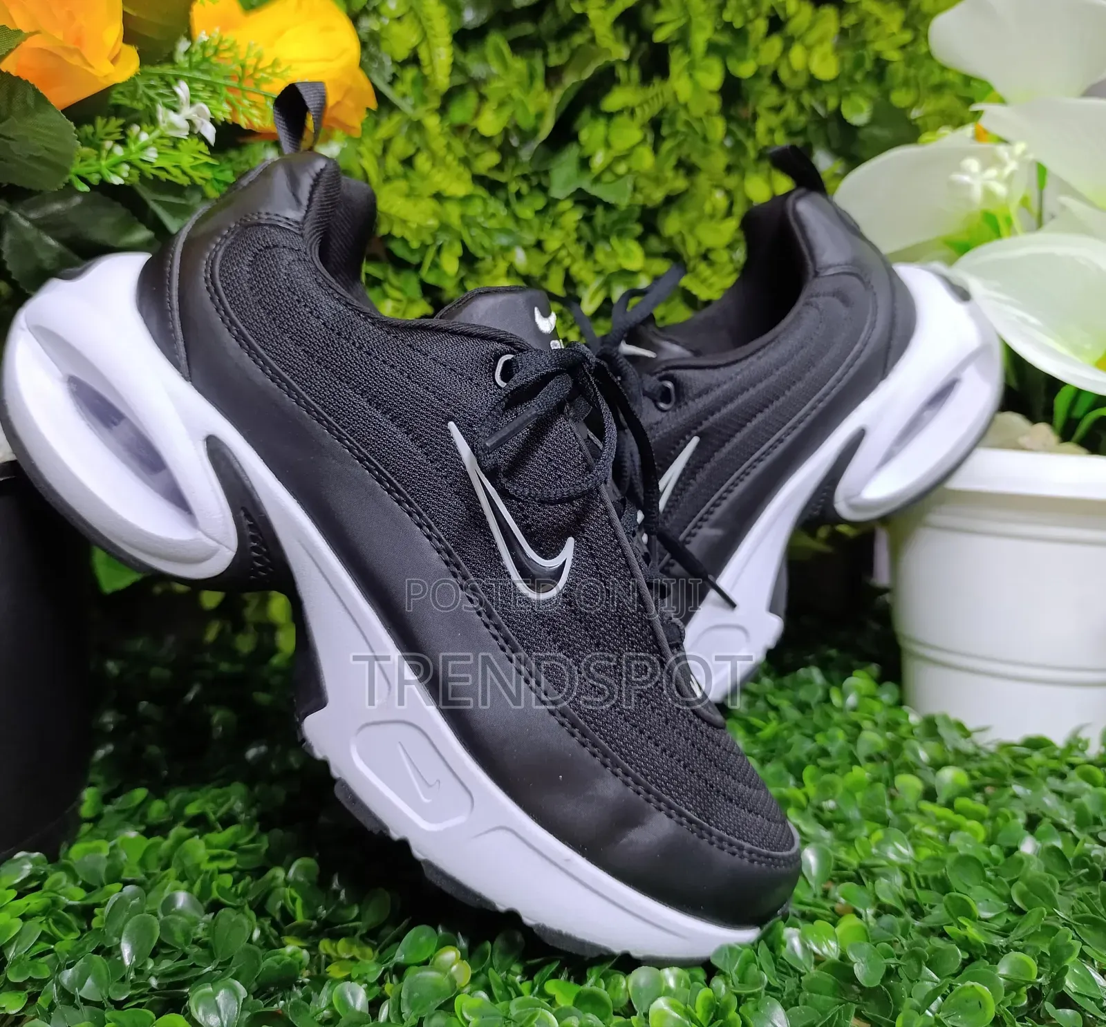 Nike Airmax Portal Black White