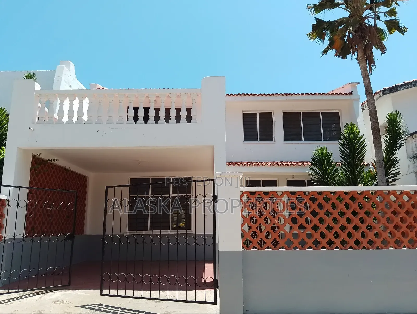 4bdrm Villa in Nyali Estate for rent