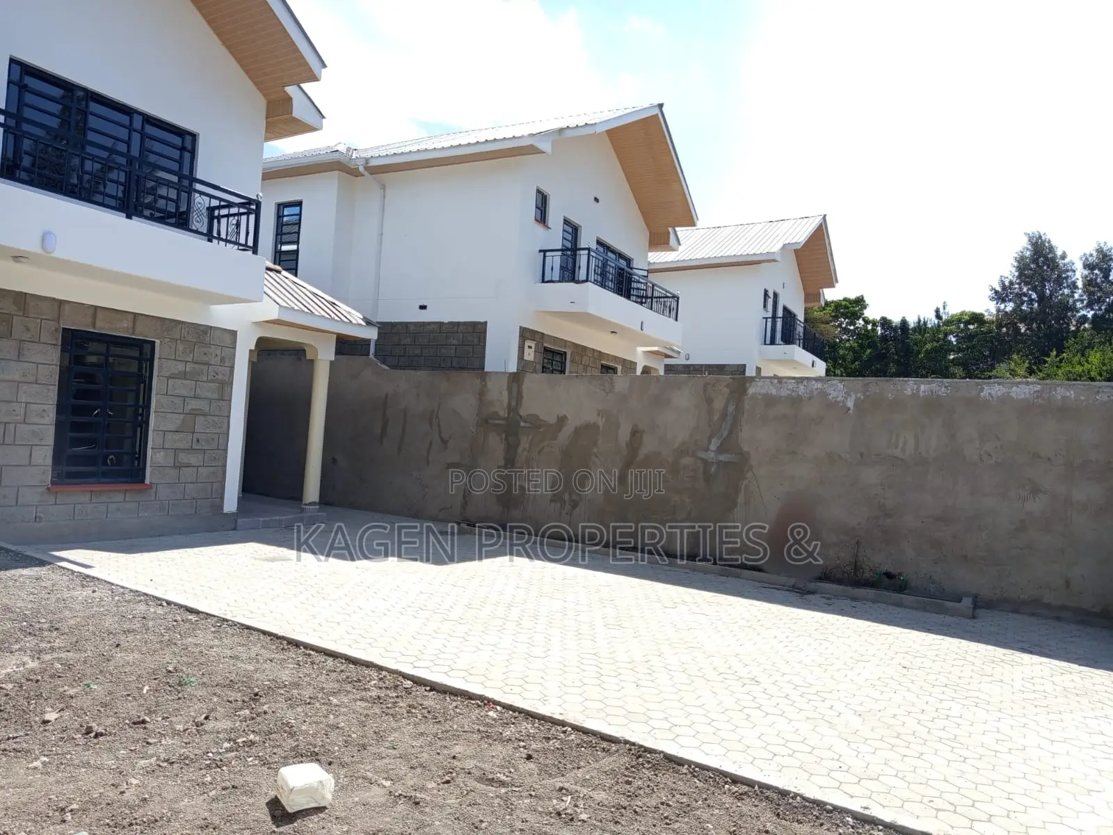 4bdrm Maisonette in Nkoroi, Ongata Rongai for sale