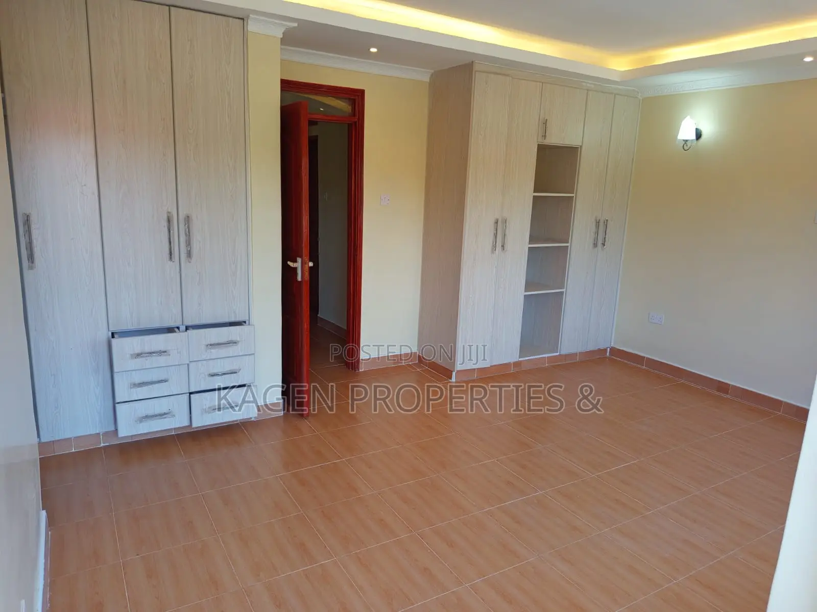 4bdrm Maisonette in Nkoroi, Ongata Rongai for sale