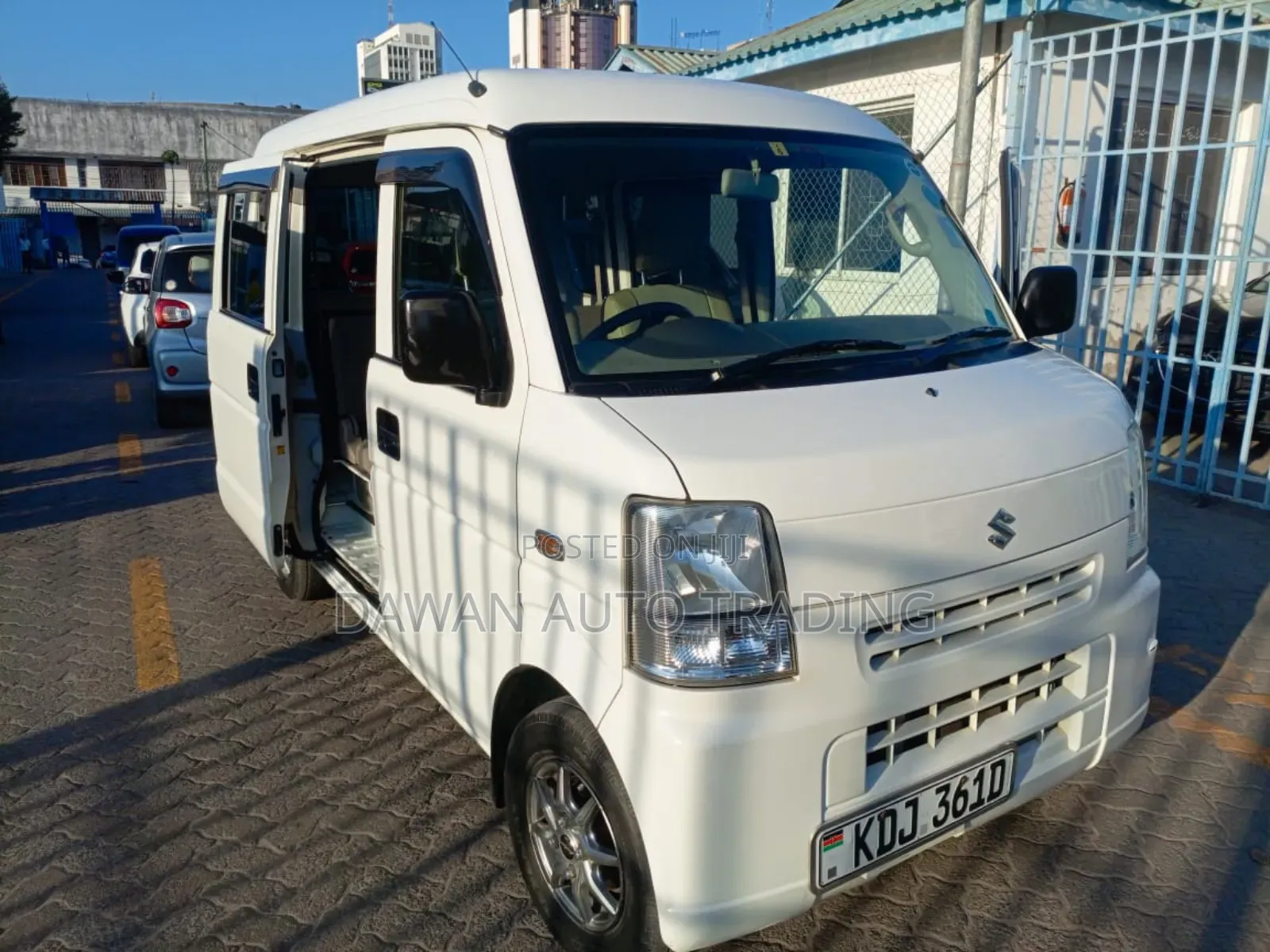 Suzuki Every Wagon 2015 White