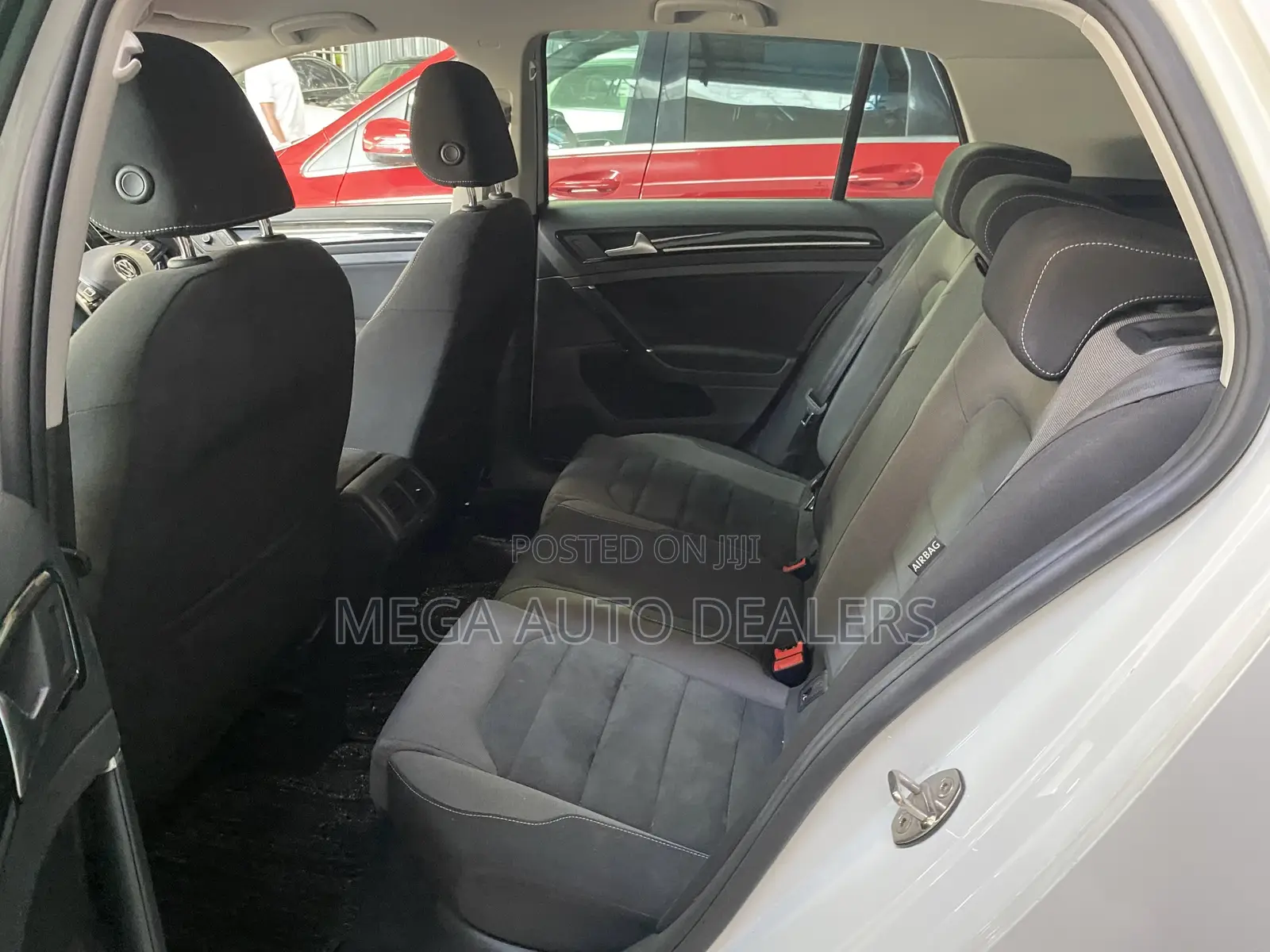 Volkswagen Golf 2018 White