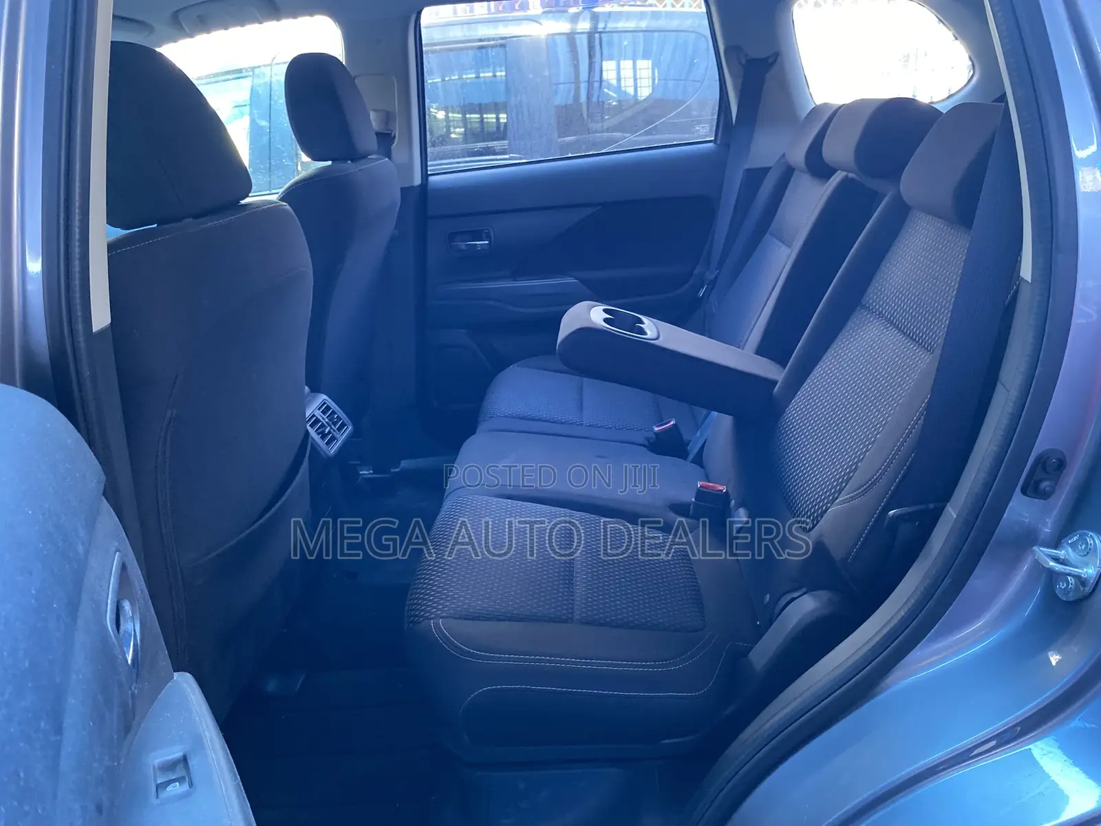 Mitsubishi Outlander 2019 Gray