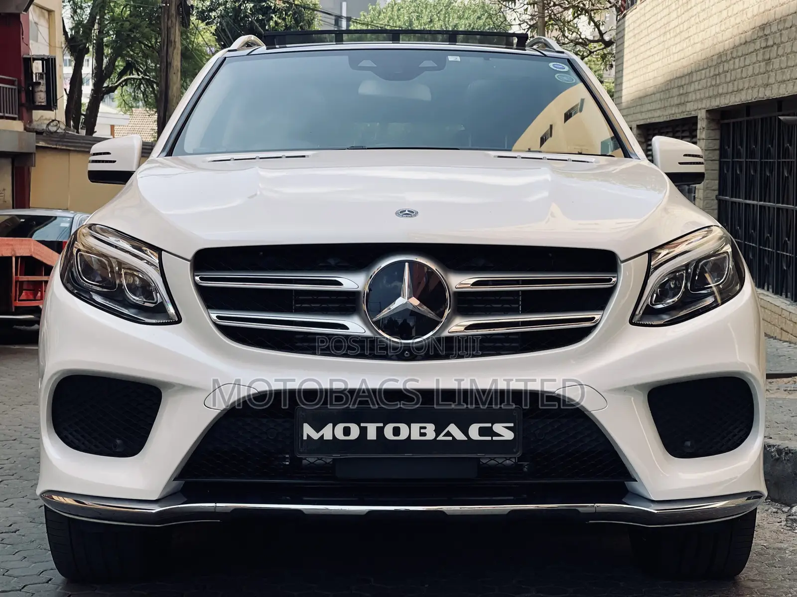 Mercedes-Benz GLE-Class GLE 350d 4MATIC 2018 Pearl