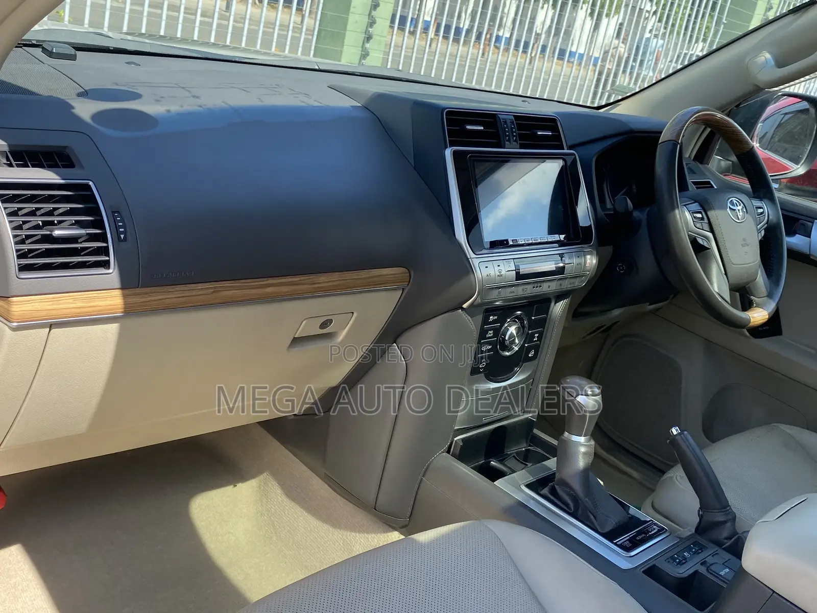 Toyota Land Cruiser Prado 2019 Black