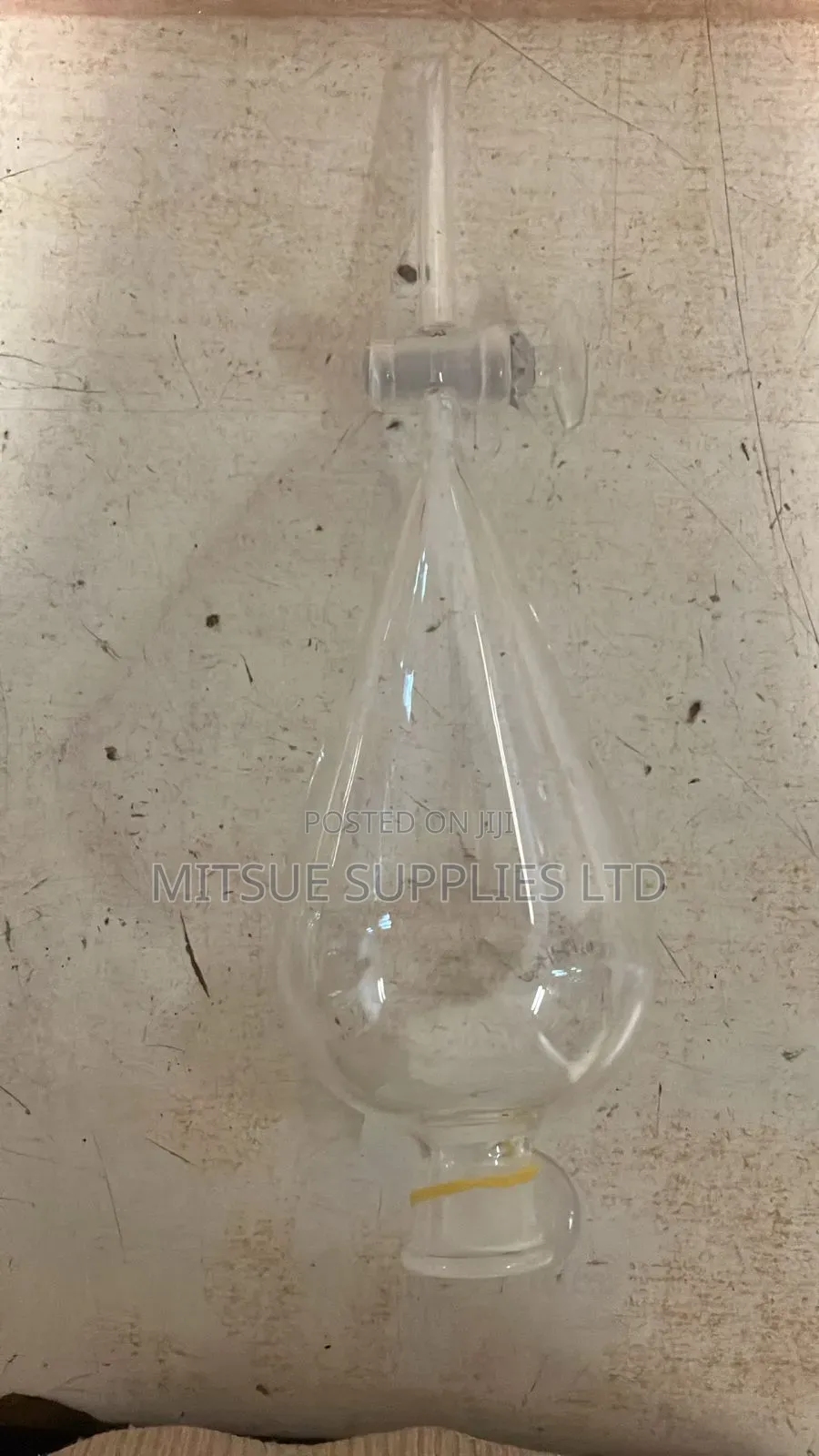 A Pair of Separating Funnel 250ml