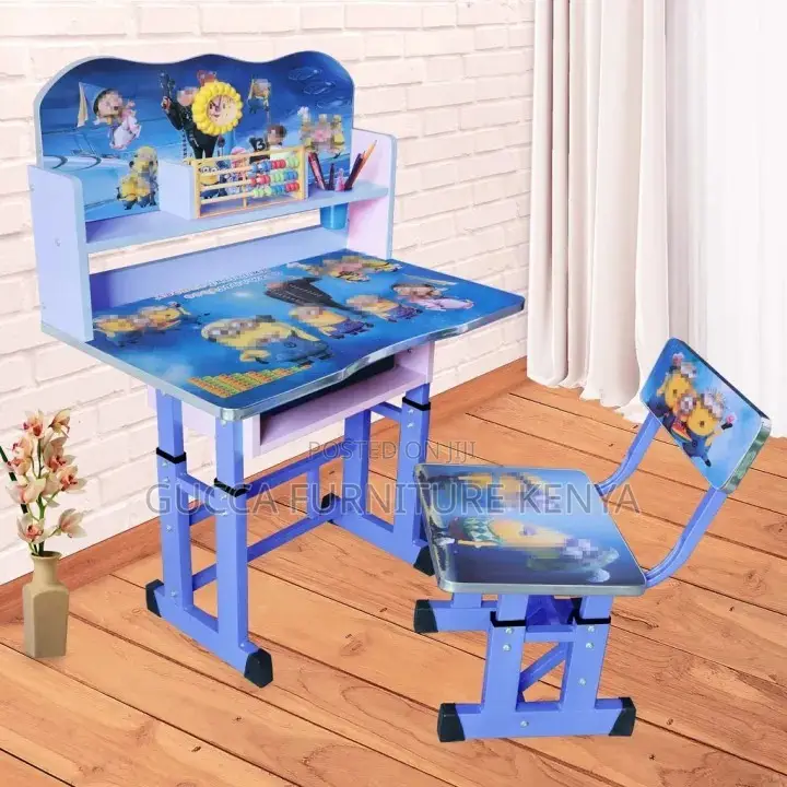 Kid's Furniture: Modern Home Specious Kid's Desk Chair Set