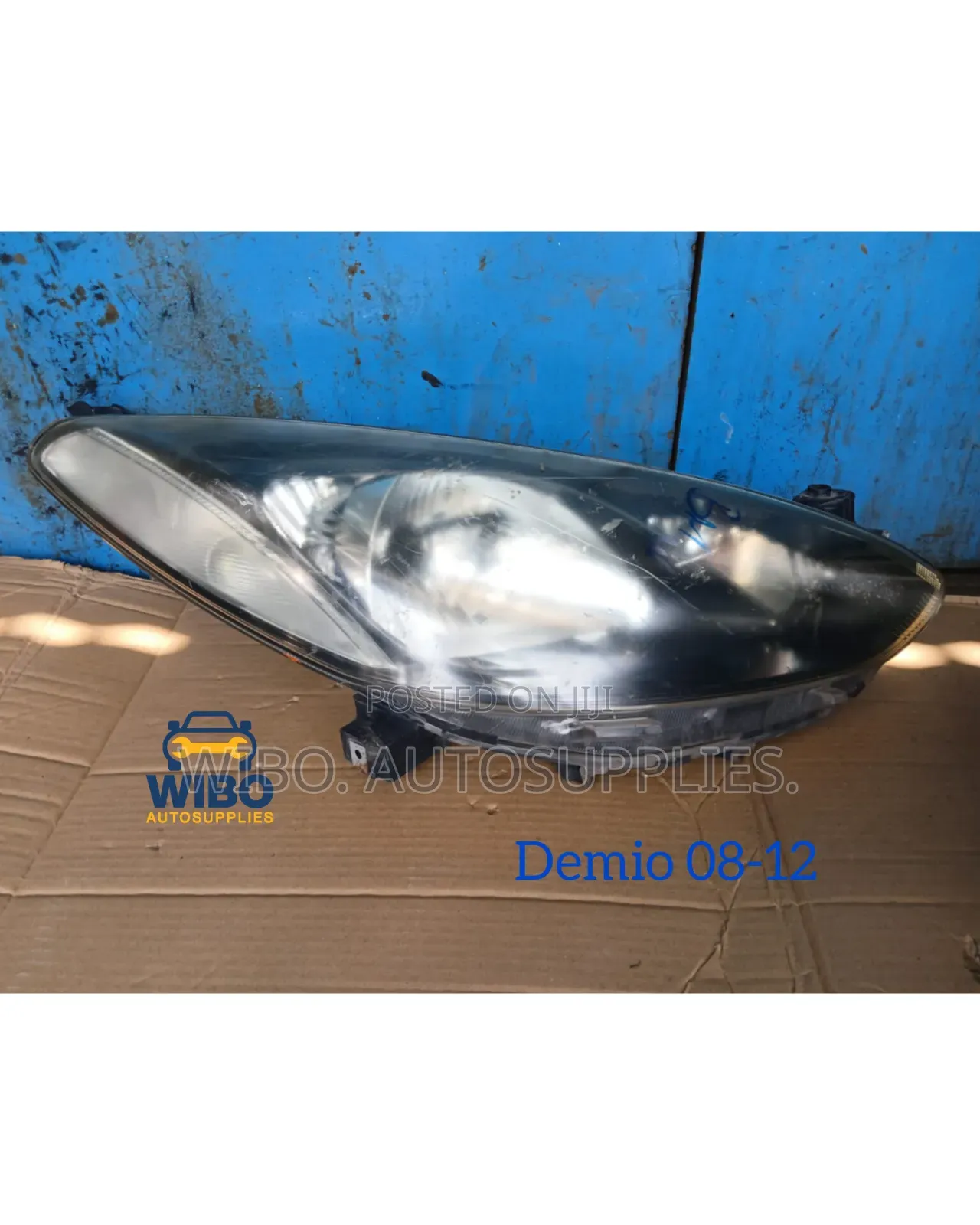 Mazda Demio 2008 -2010 Headlight