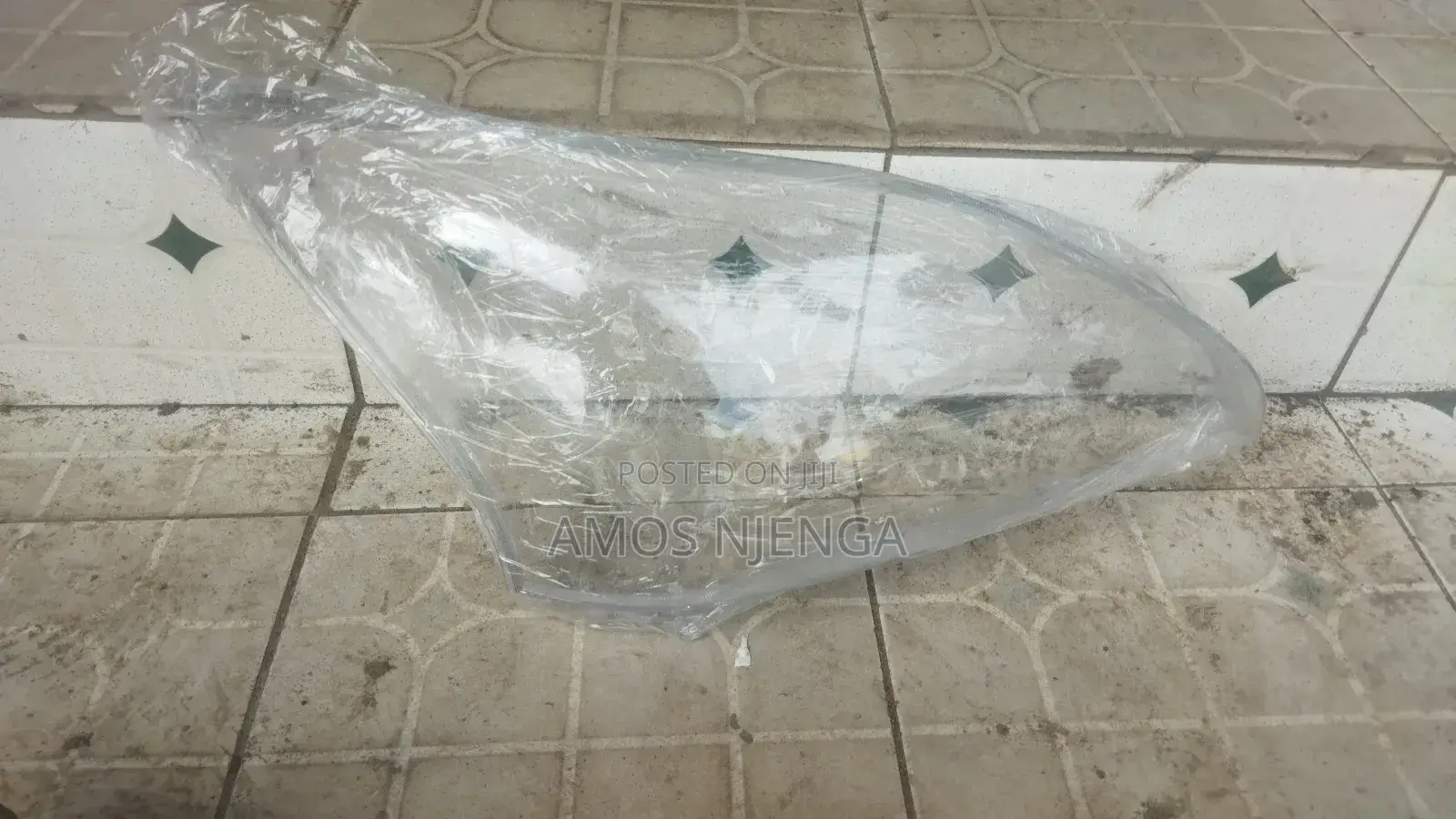 Harrier 240 Headlight Lens