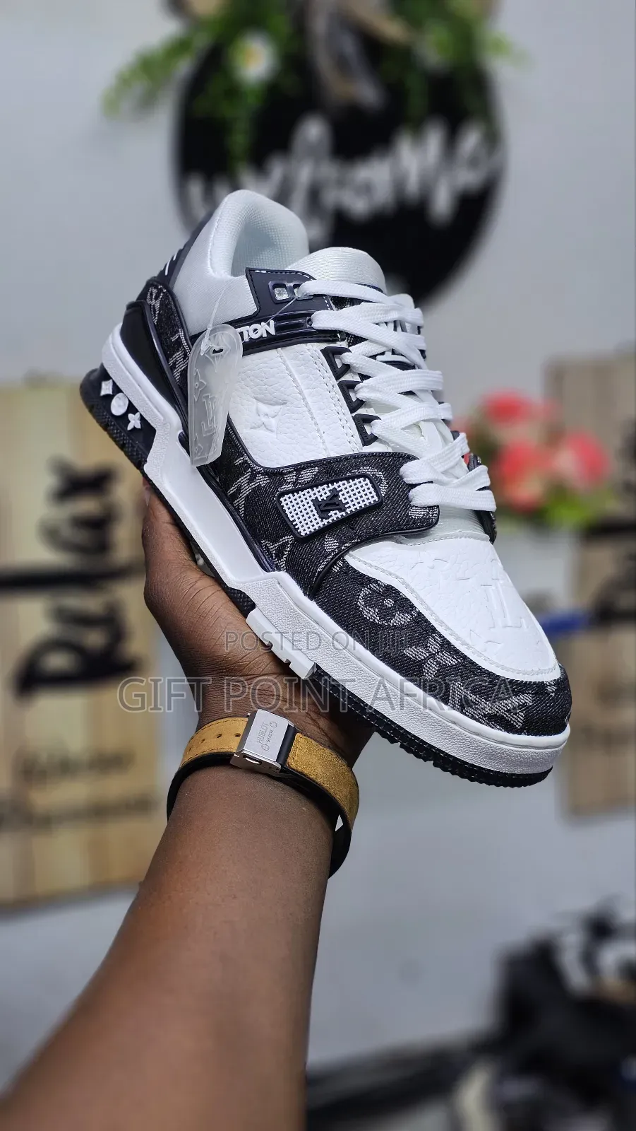 Louis Vuitton Denim Unisex Sneakers