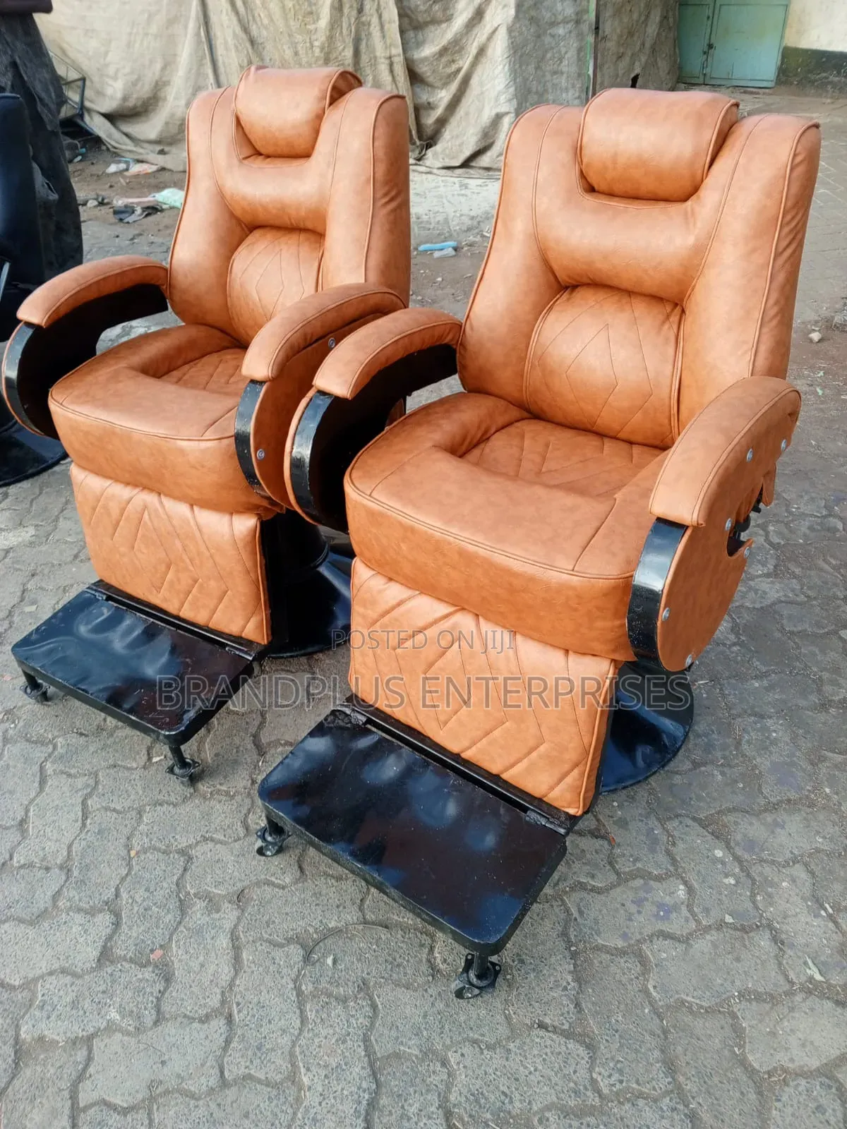 Executive Barbershop Seat