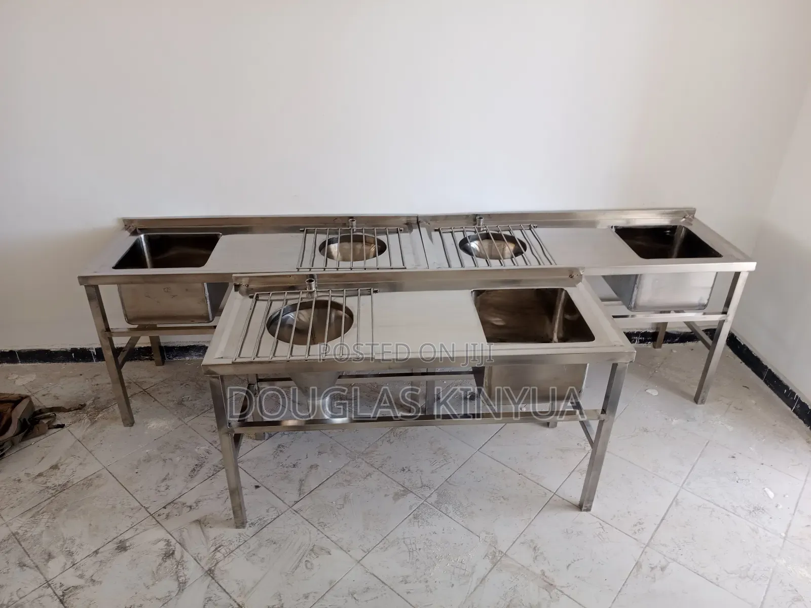 Hospital Stainless Steel Surgical Sluice Sink.