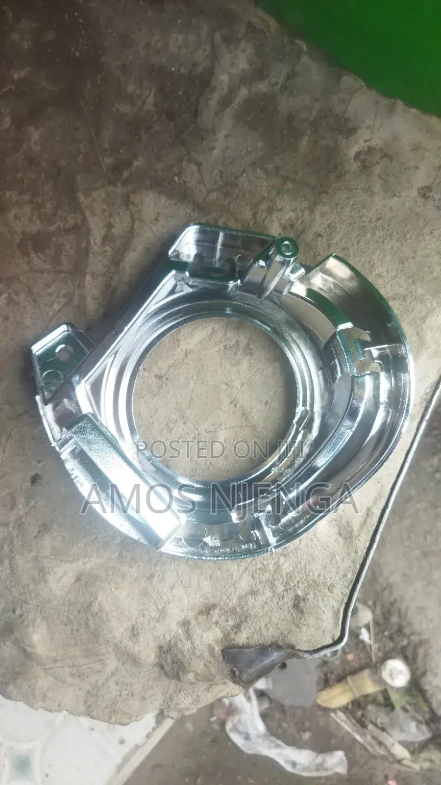 Axio 2012 Chrome Foglights Cover