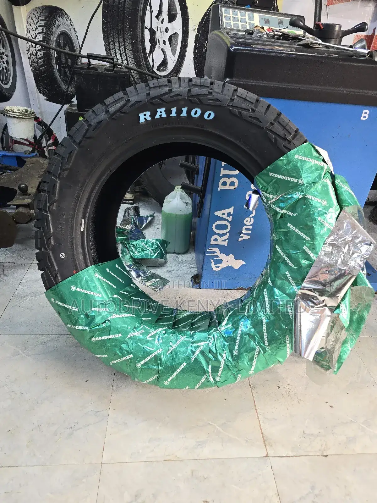 275/55r19 Roadcruza All-Terrain Tire