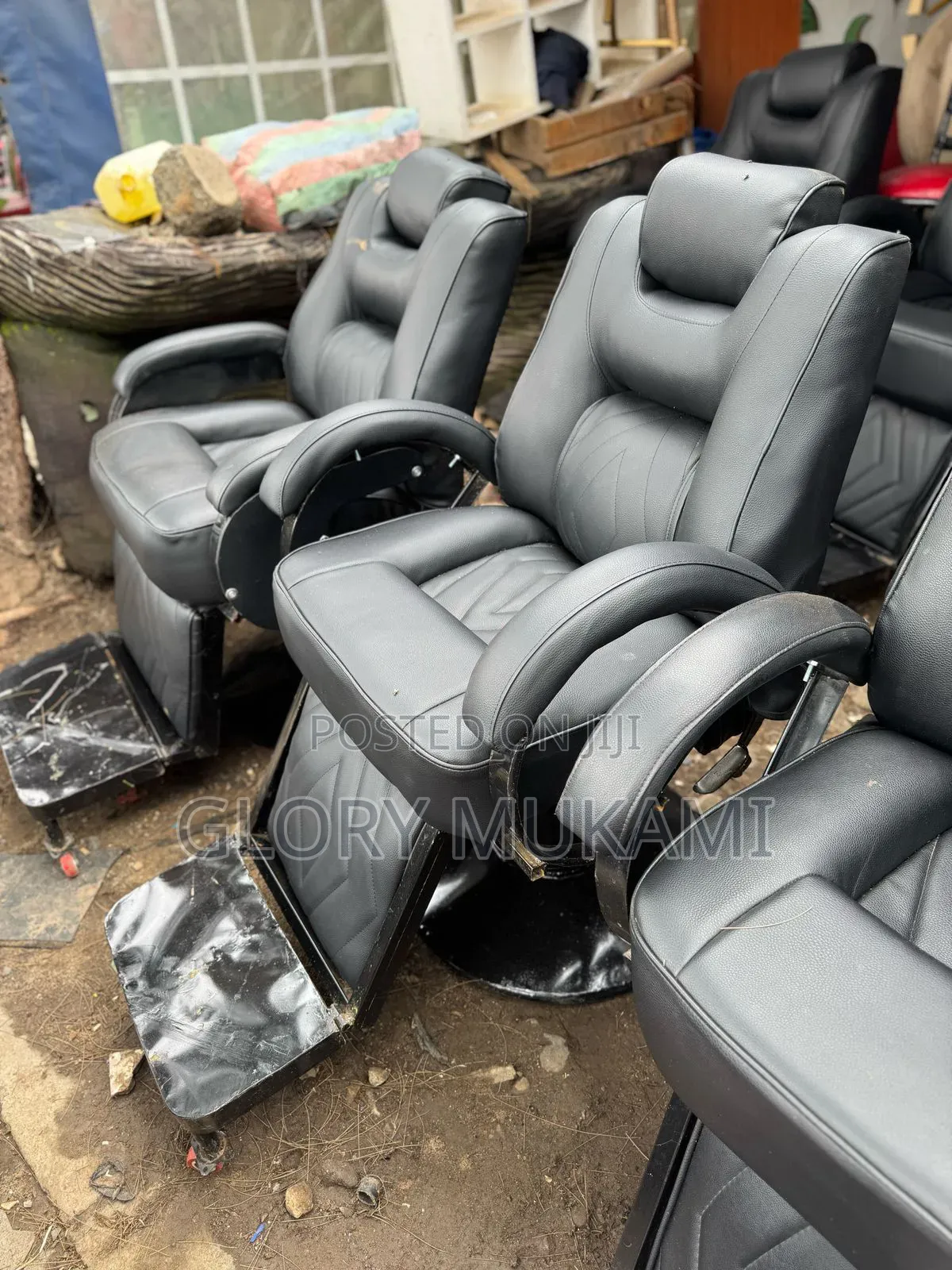 Barber Chairs /Kinyozi Chair