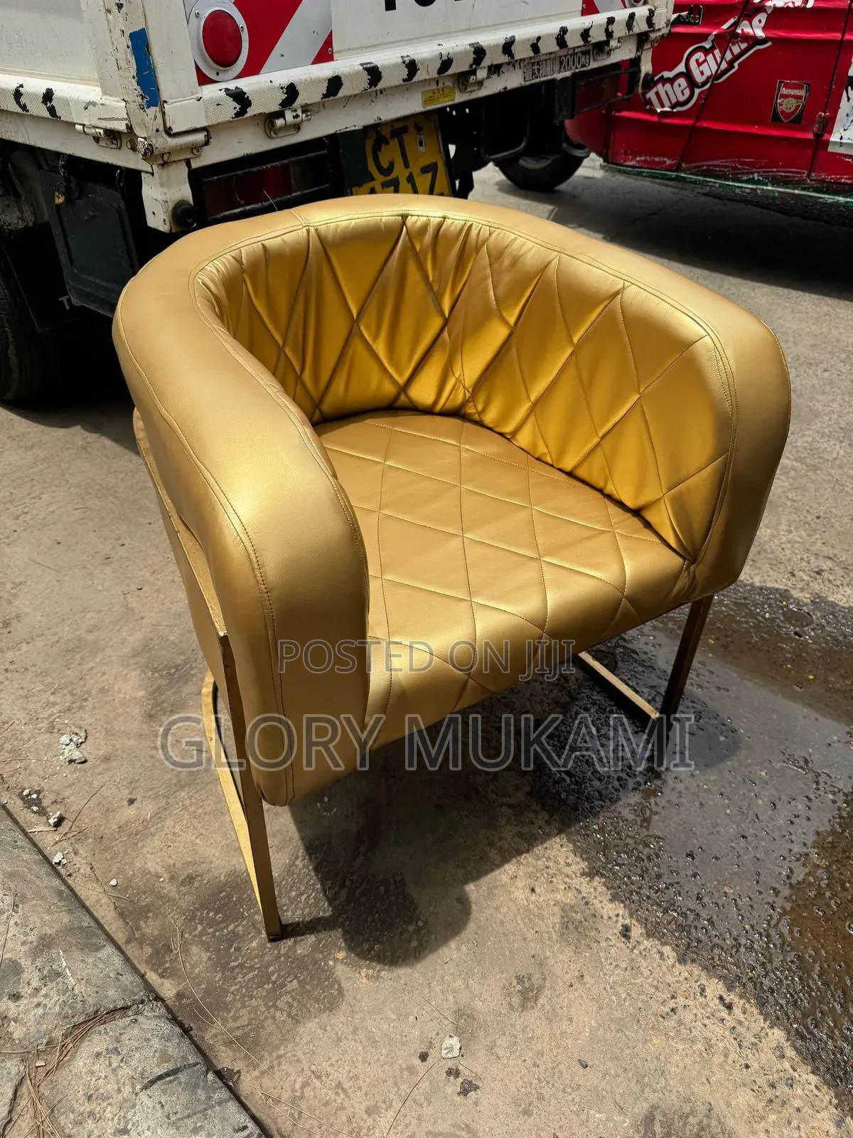 Gold Manicure Chairs /Styling Chairs