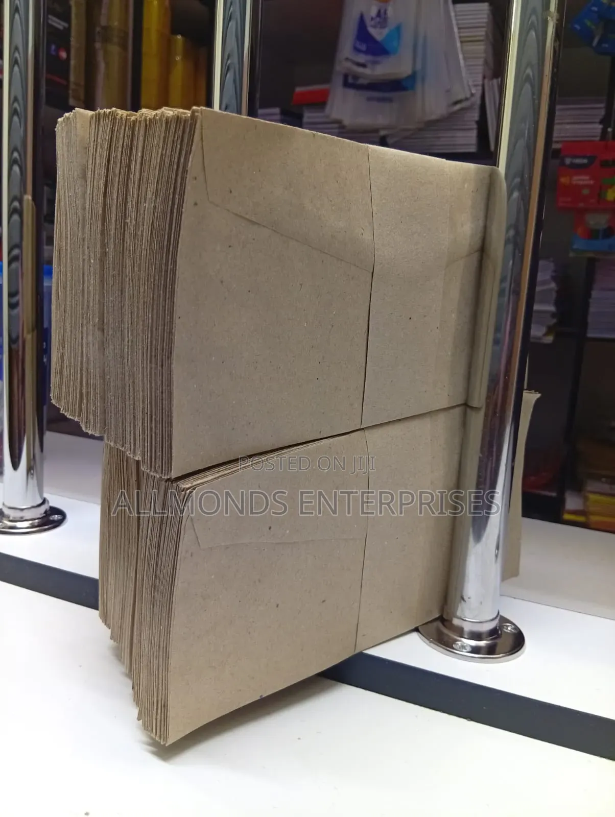 A Packet Of Dl Size Plain Brown Envelopes-25pieces