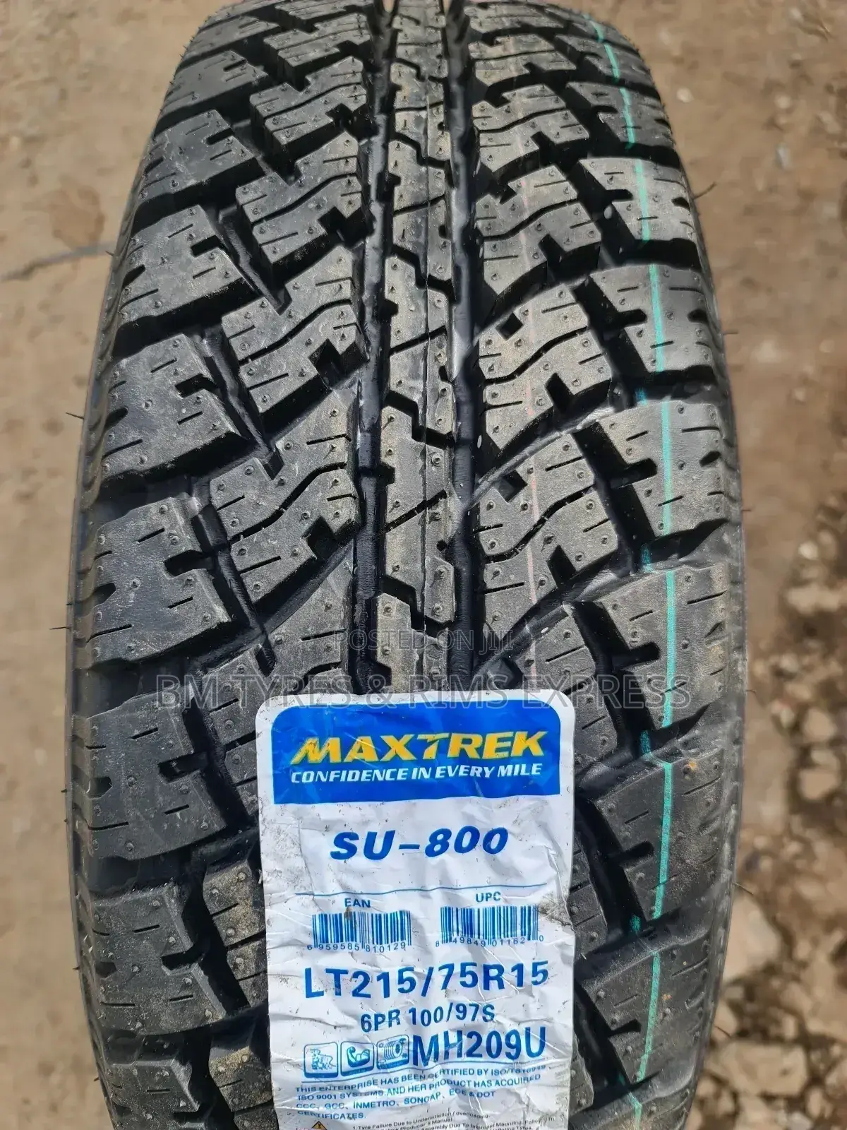 215 /75 R15 Maxtrek Tyres (A/T) New Technology.