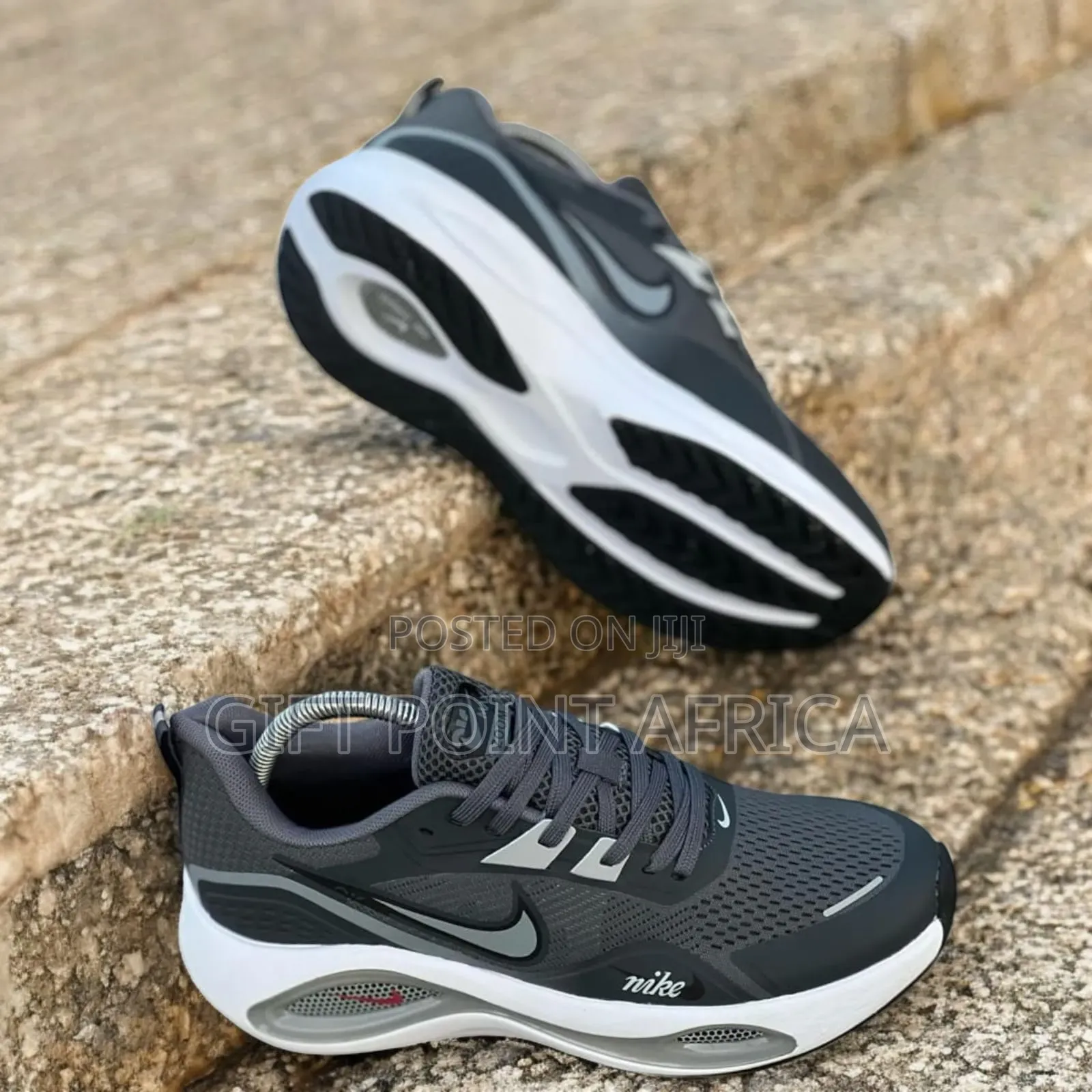 Grey Nike Air Max Zoom Unisex Sneakers