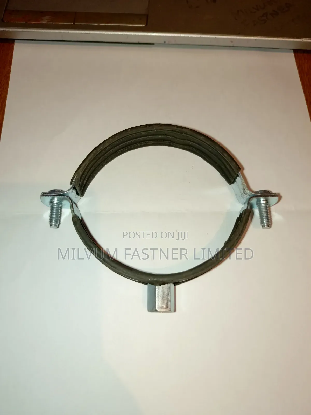 Pipe Clamps 3"