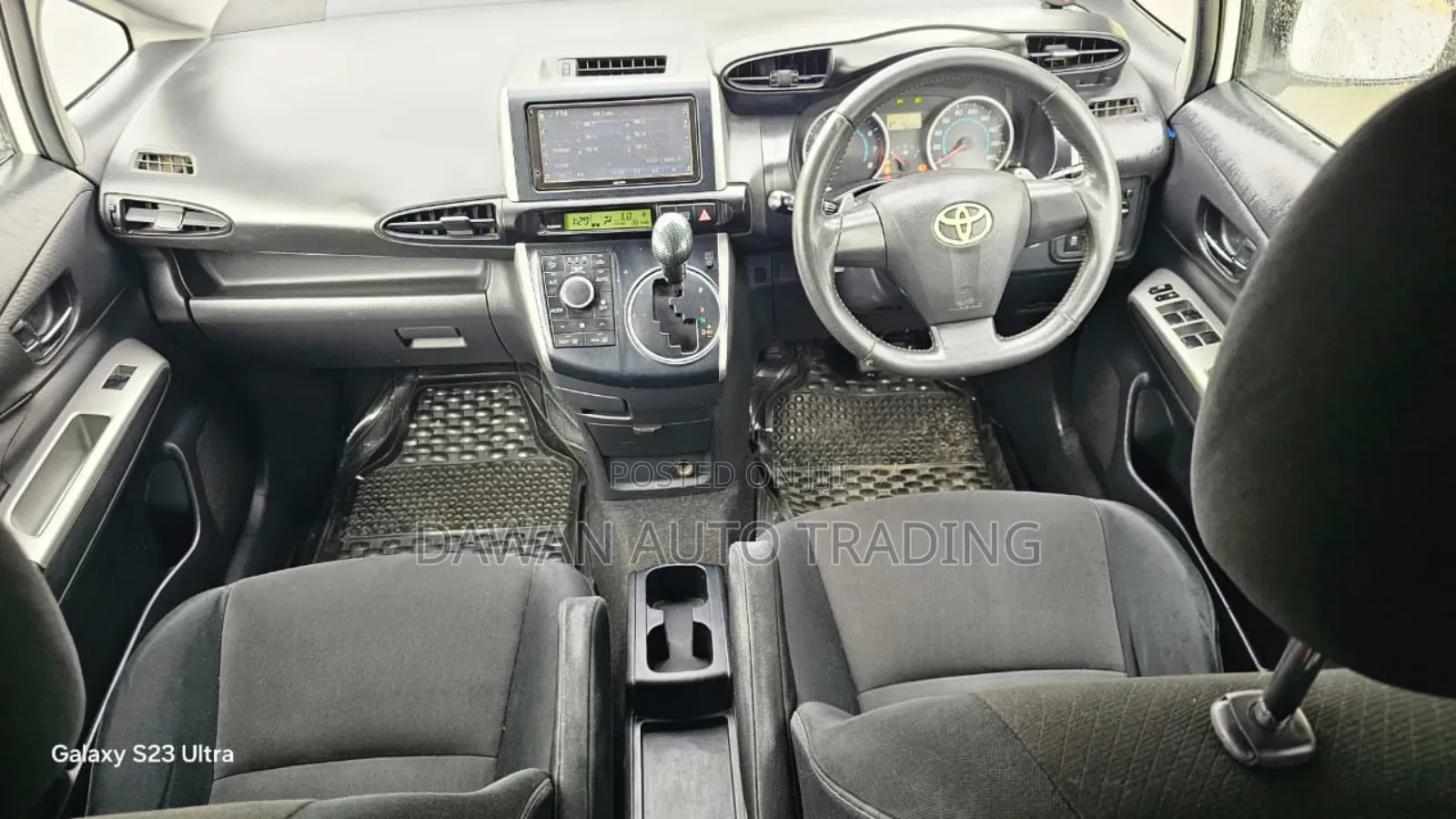 Toyota Wish 2011 White