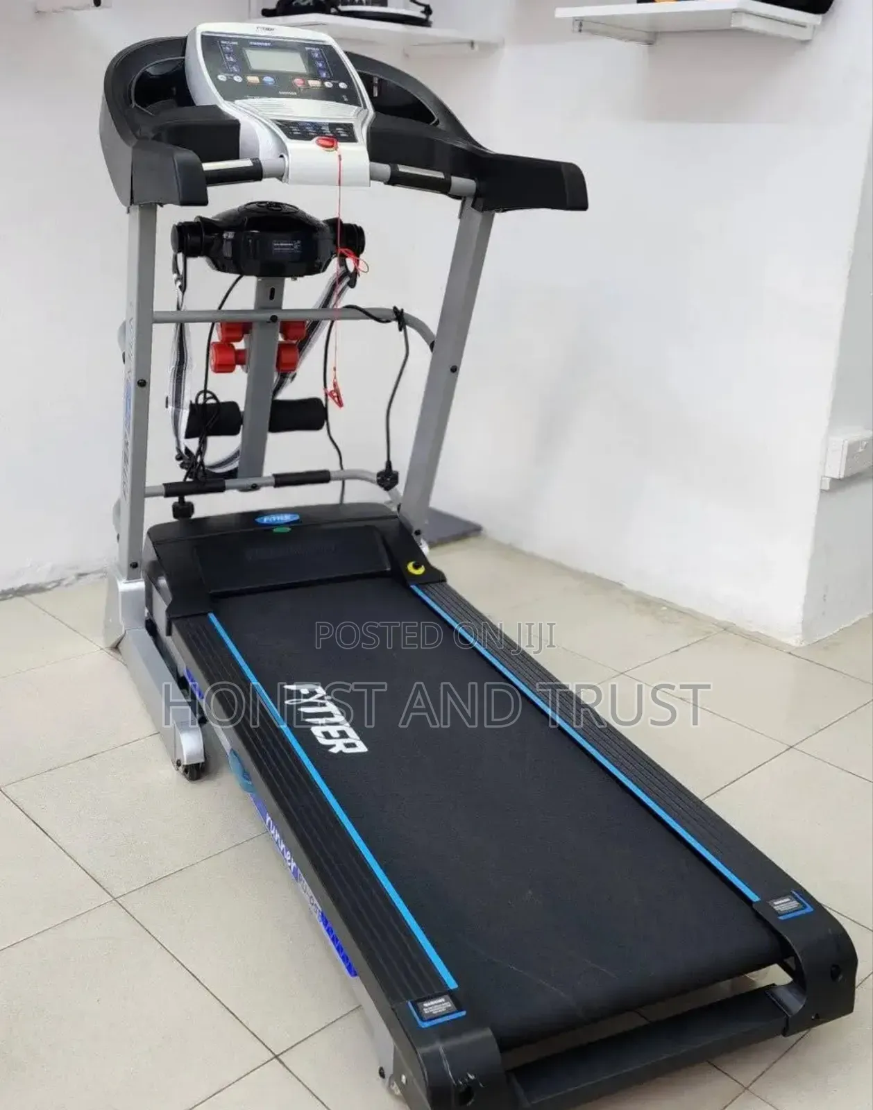 Brand New Trend Mill With Massage Belt