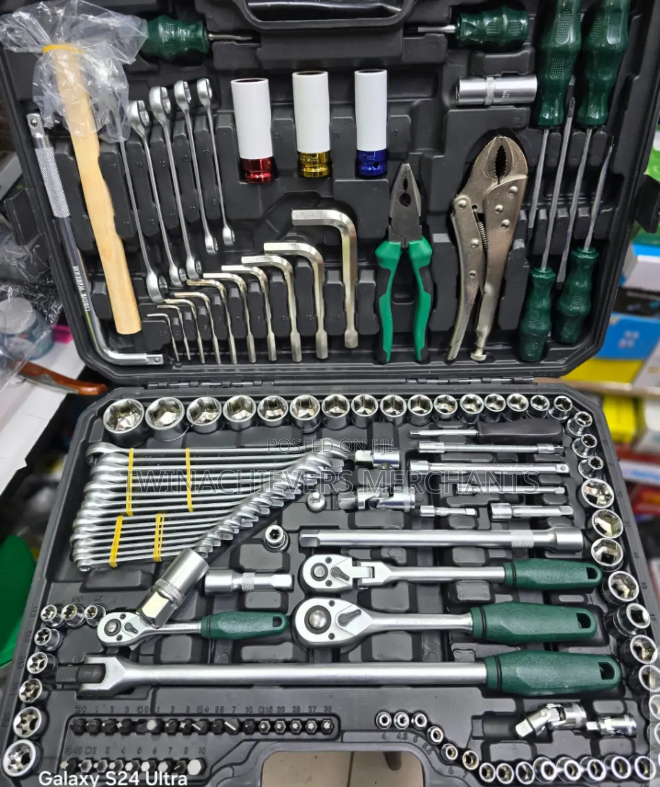 142pcs Auto Repair Toolkit/Combination Hand Tools Toolbox
