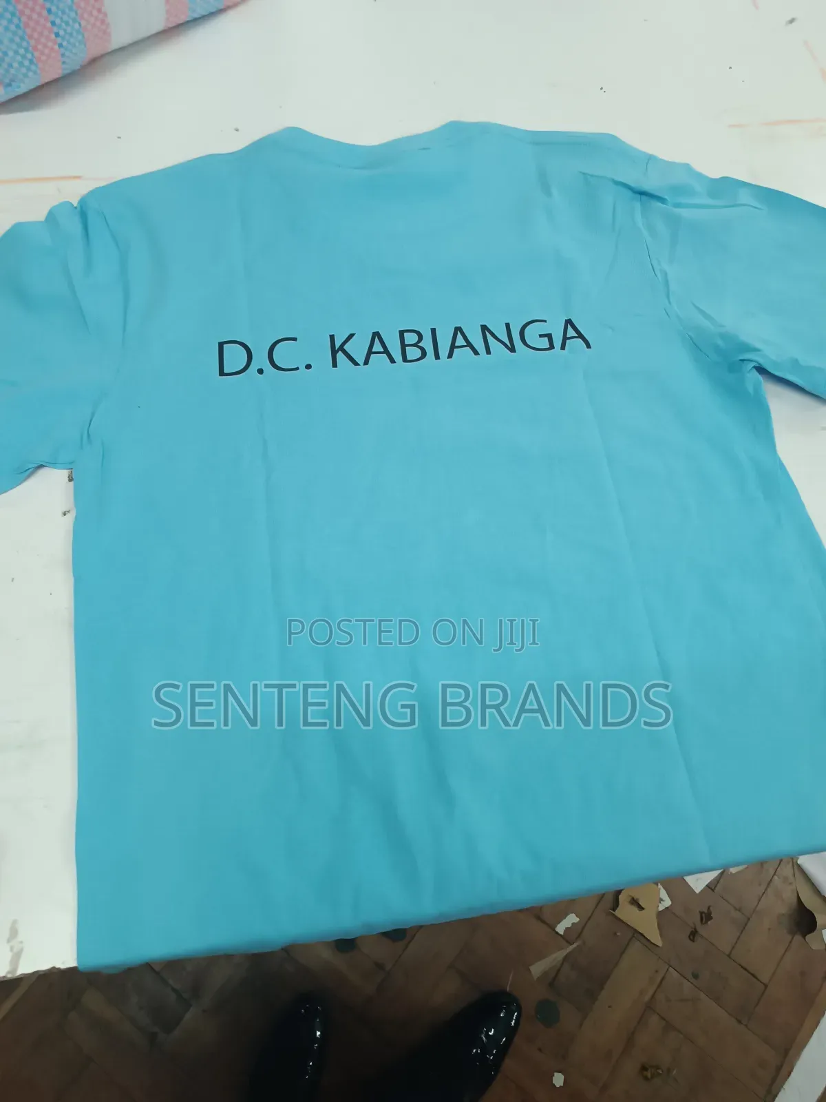 Round Neck T-shirts Branded